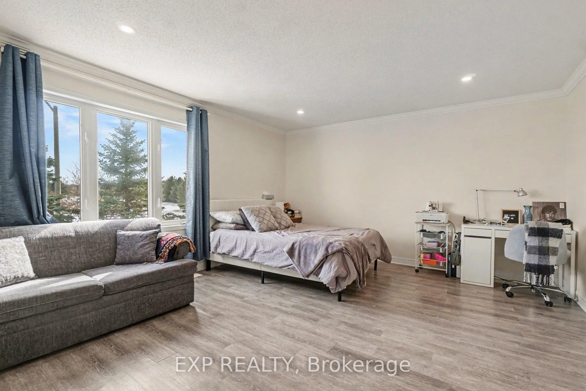 Photo 19 of 320 Shellbrook Way, Ottawa, Hunt Club Park/Greenboro — HOMEH