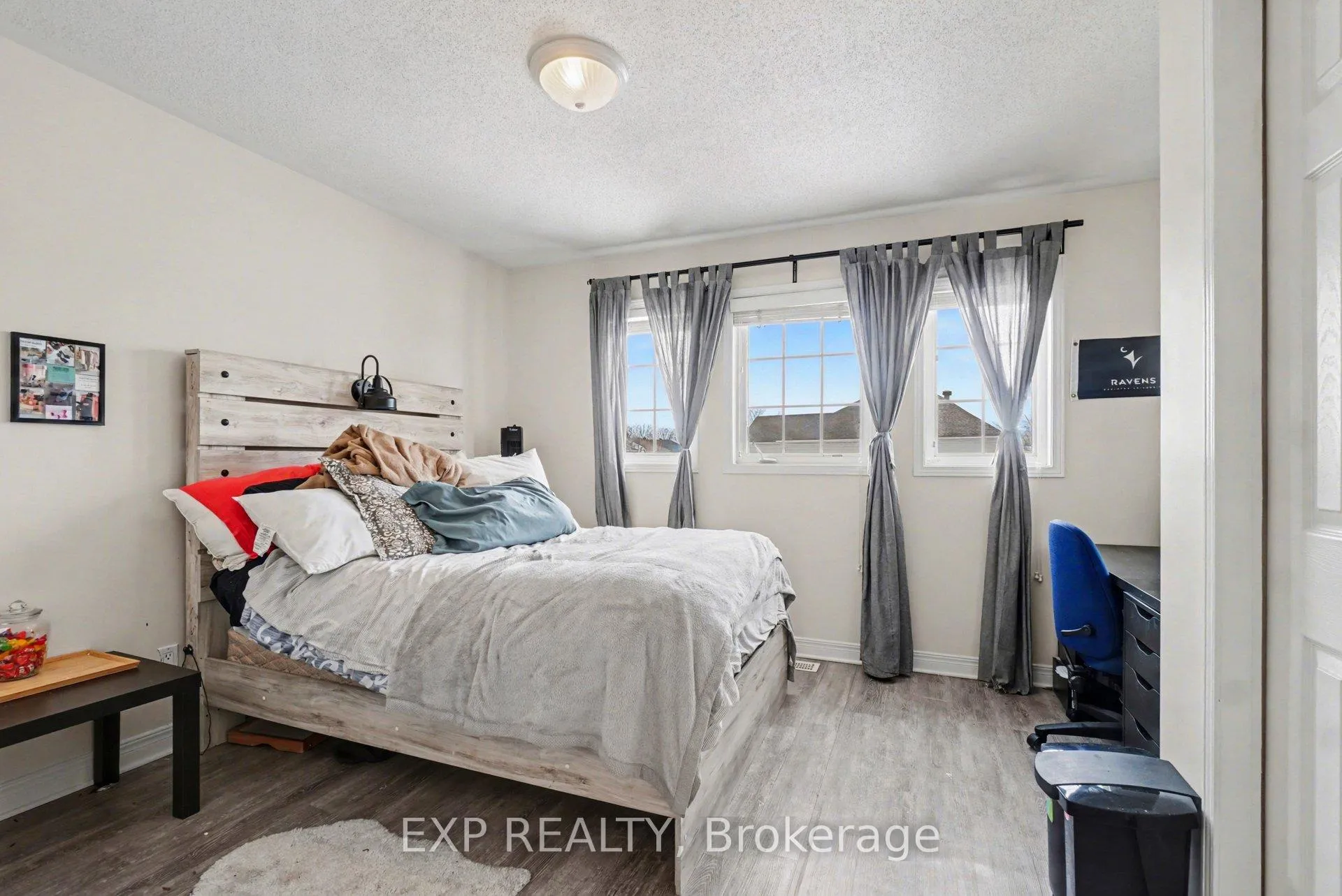 Photo 21 of 320 Shellbrook Way, Ottawa, Hunt Club Park/Greenboro — HOMEH