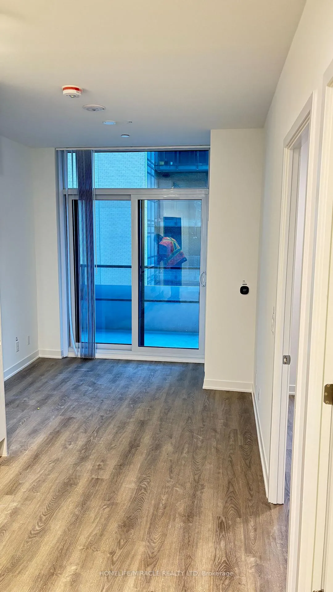 Photo 5 of Unit 1019, 180 Front Street E, Toronto, Moss Park — HOMEH