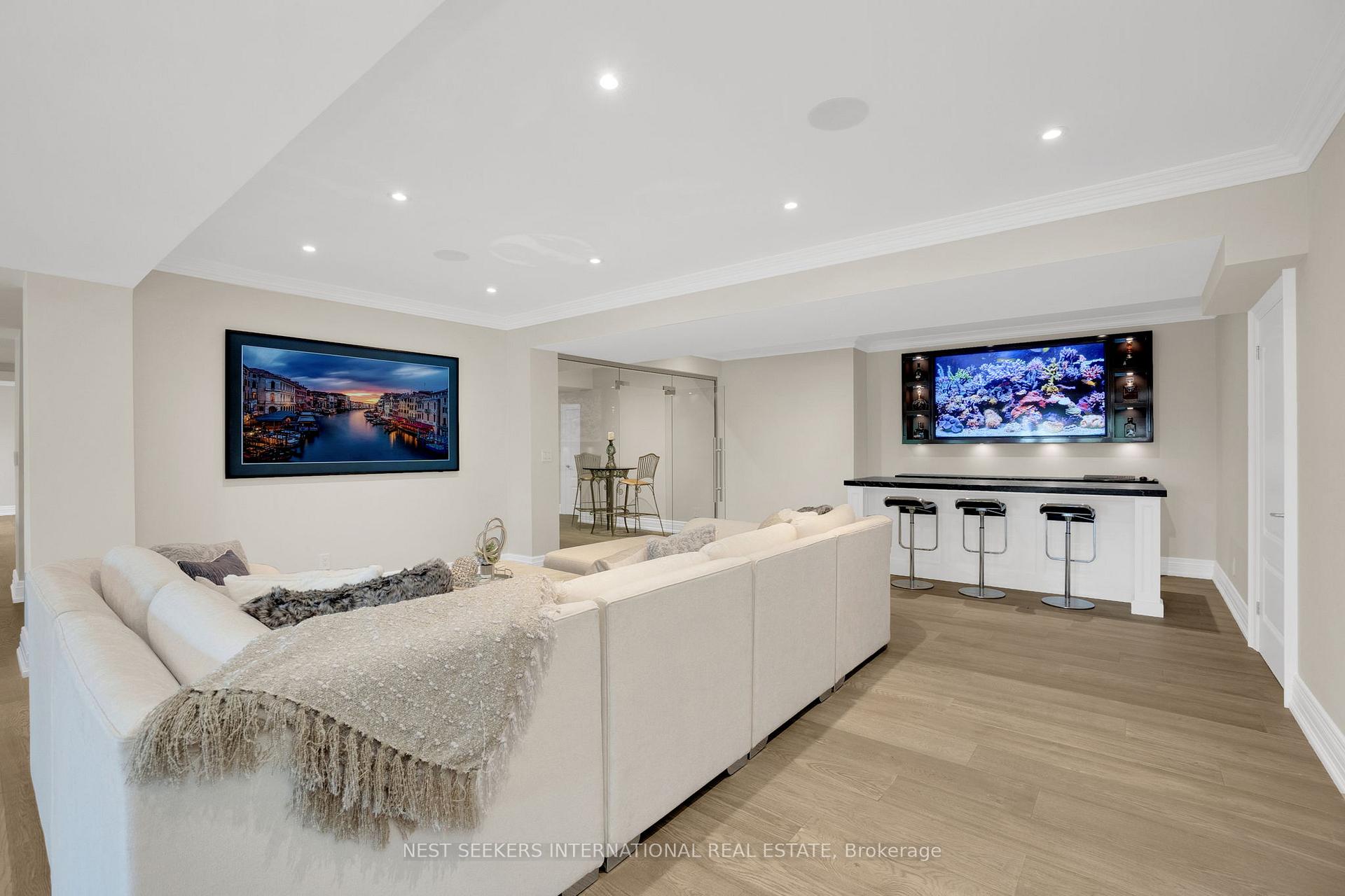 Photo 29 of 141 Kingscross Drive, King, King City — HOMEH