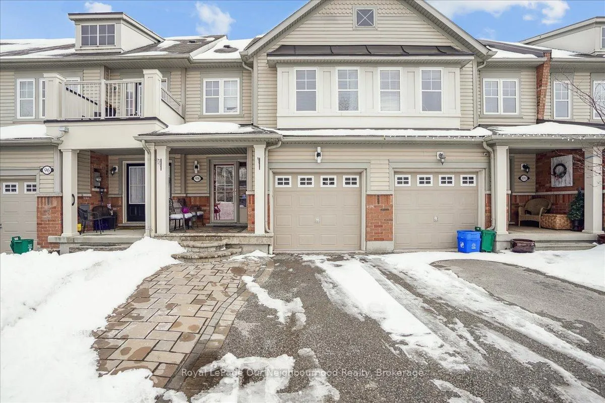 Photo 1 of 98 James Govan Drive, Whitby, Port Whitby — HOMEH