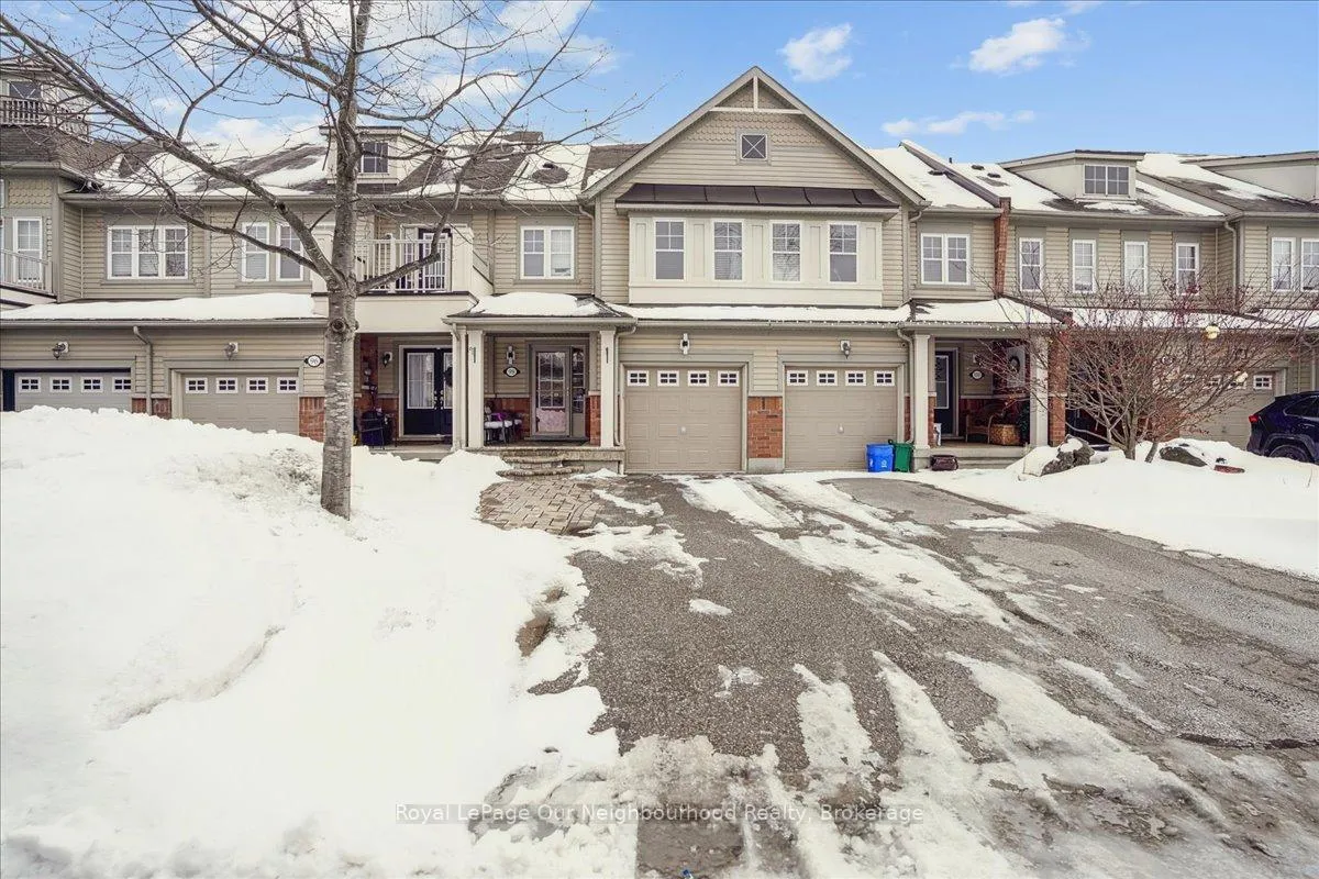 Photo 28 of 98 James Govan Drive, Whitby, Port Whitby — HOMEH