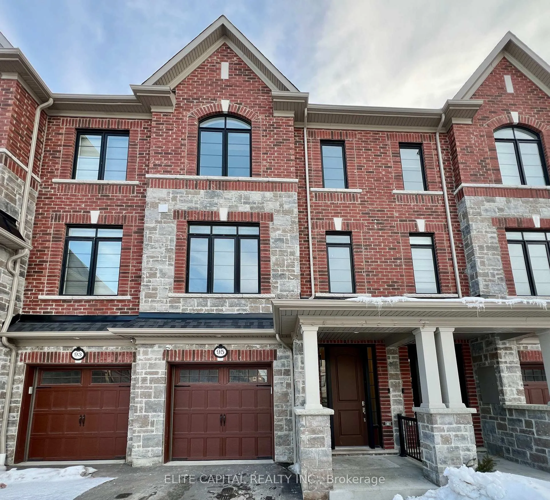 Photo 1 of 95 Elkington Crescent, Whitby, Rural Whitby — HOMEH