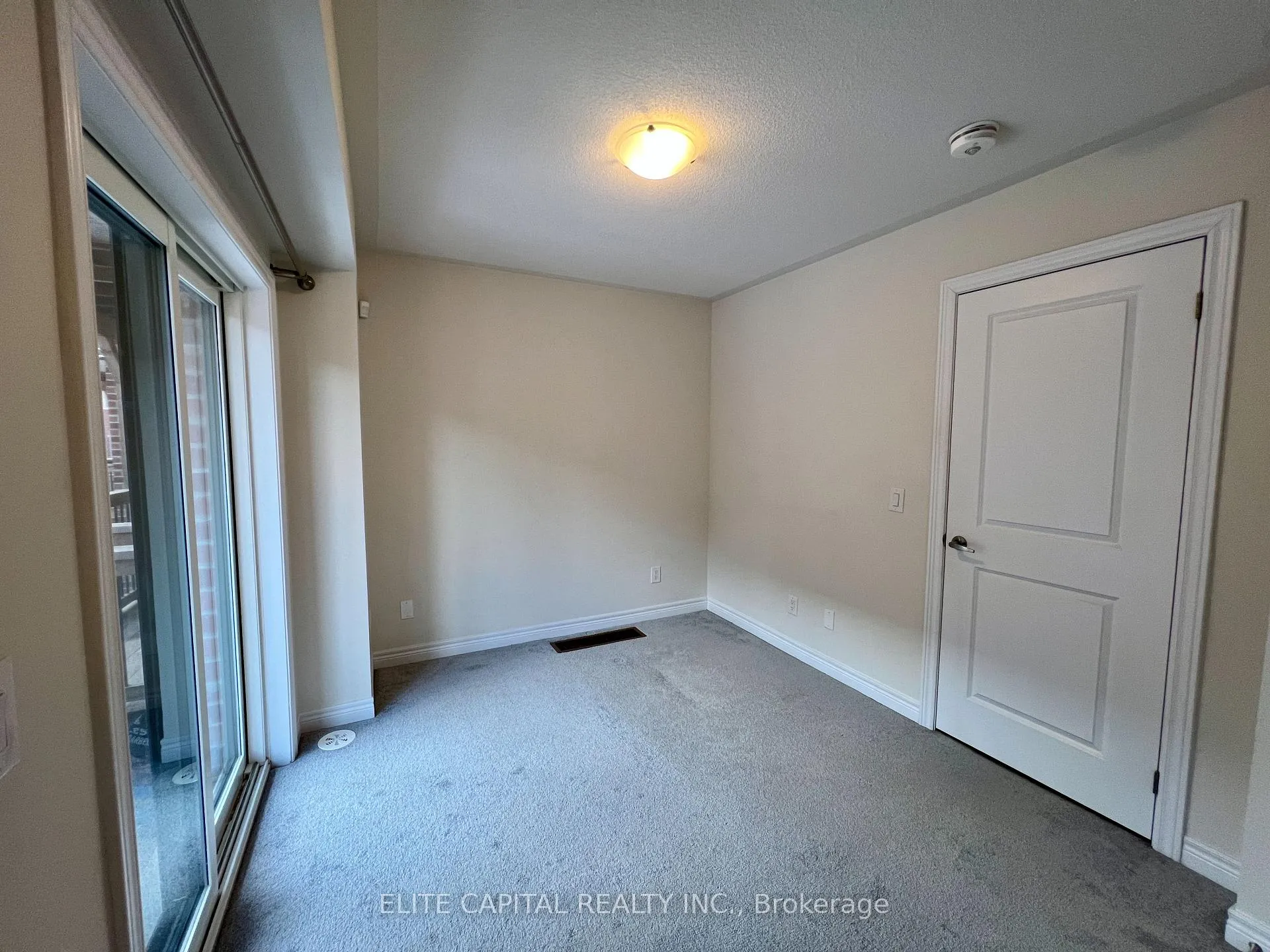 Photo 5 of 95 Elkington Crescent, Whitby, Rural Whitby — HOMEH