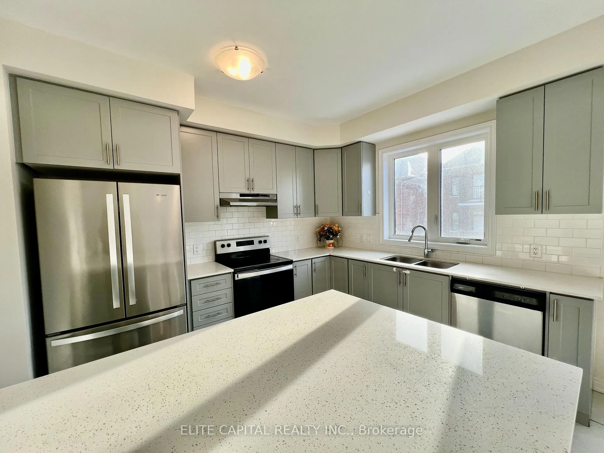 Photo 11 of 95 Elkington Crescent, Whitby, Rural Whitby — HOMEH