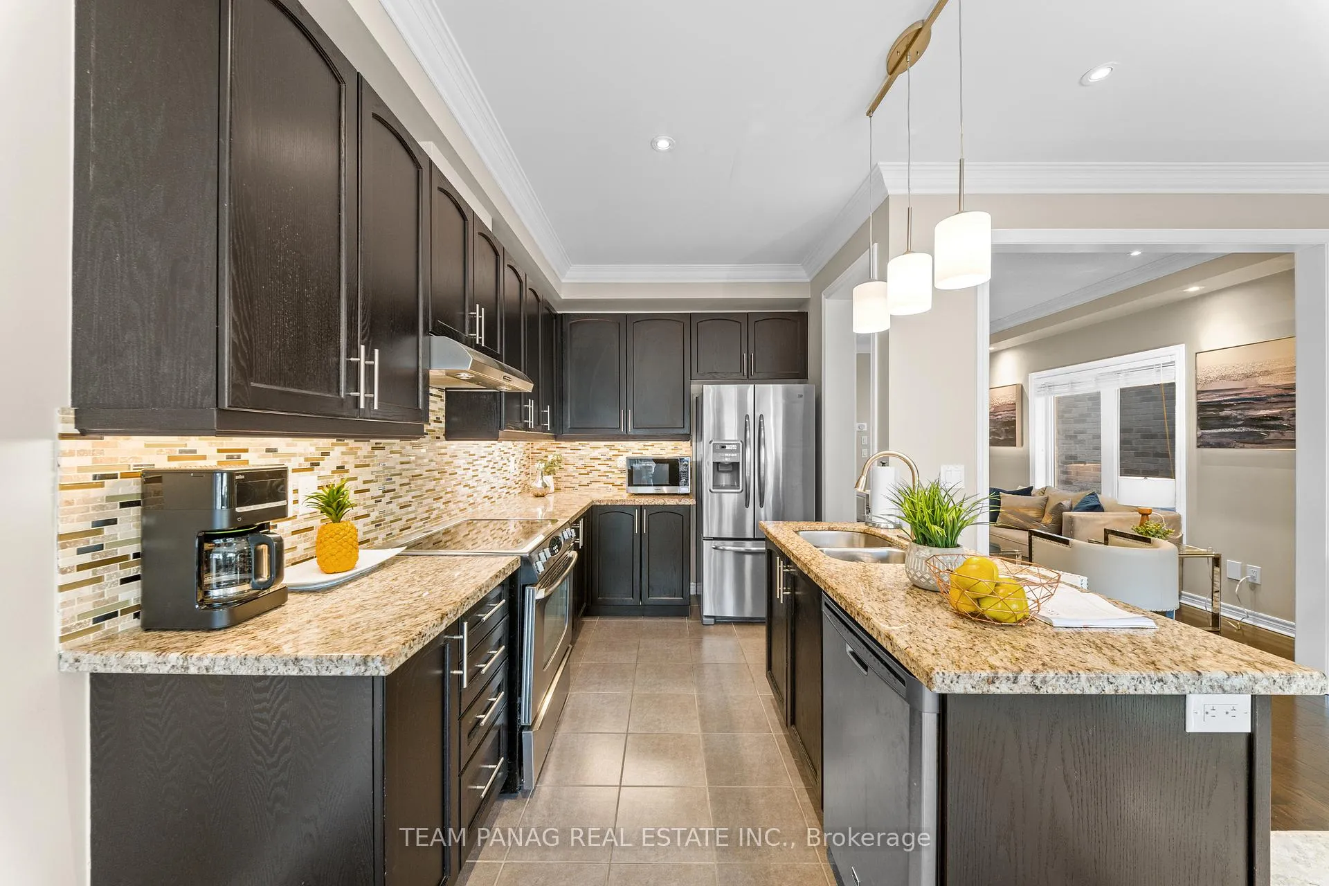 Photo 15 of 88 Clearfield Drive, Brampton, Bram East — HOMEH