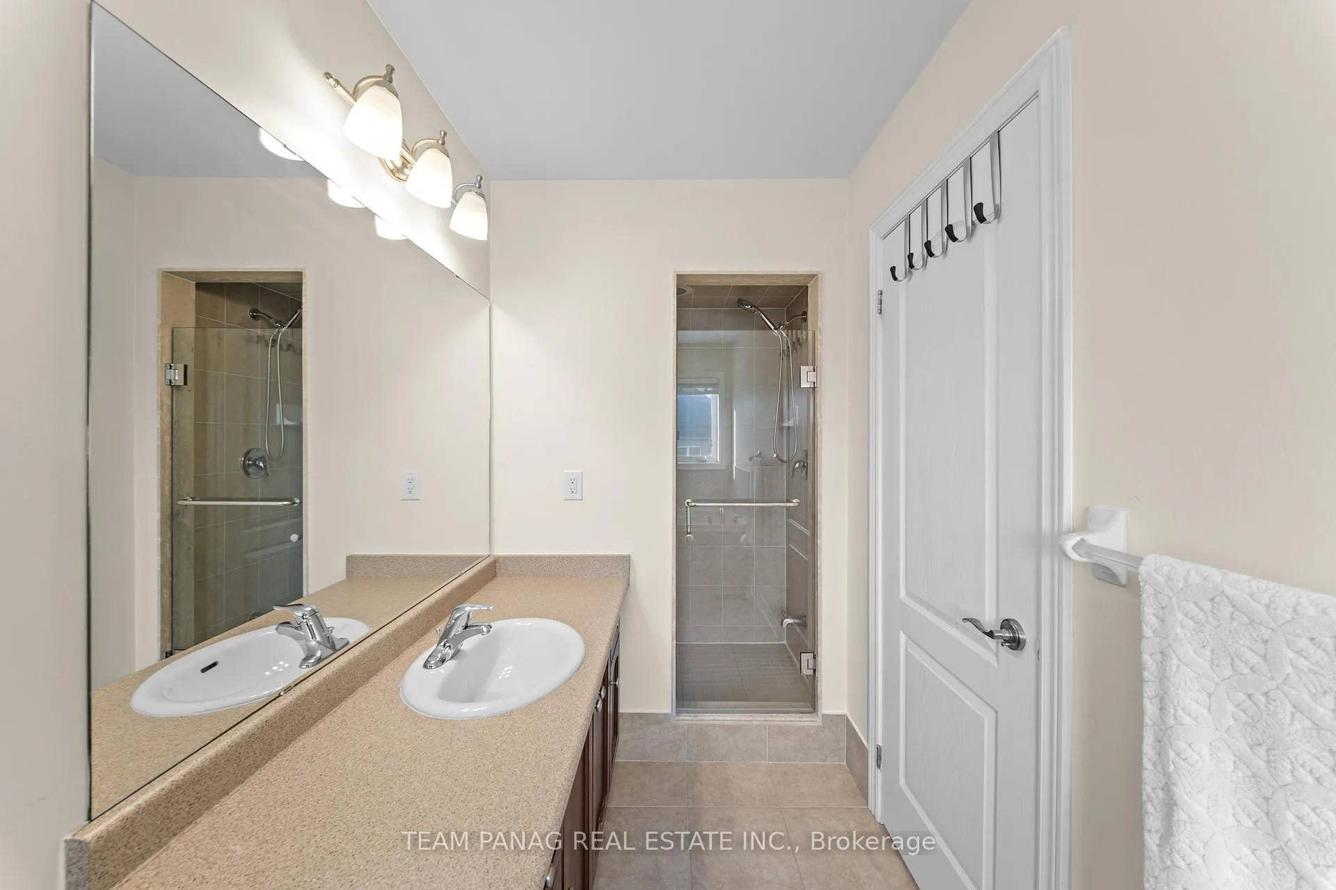 Photo 27 of 88 Clearfield Drive, Brampton, Bram East — HOMEH