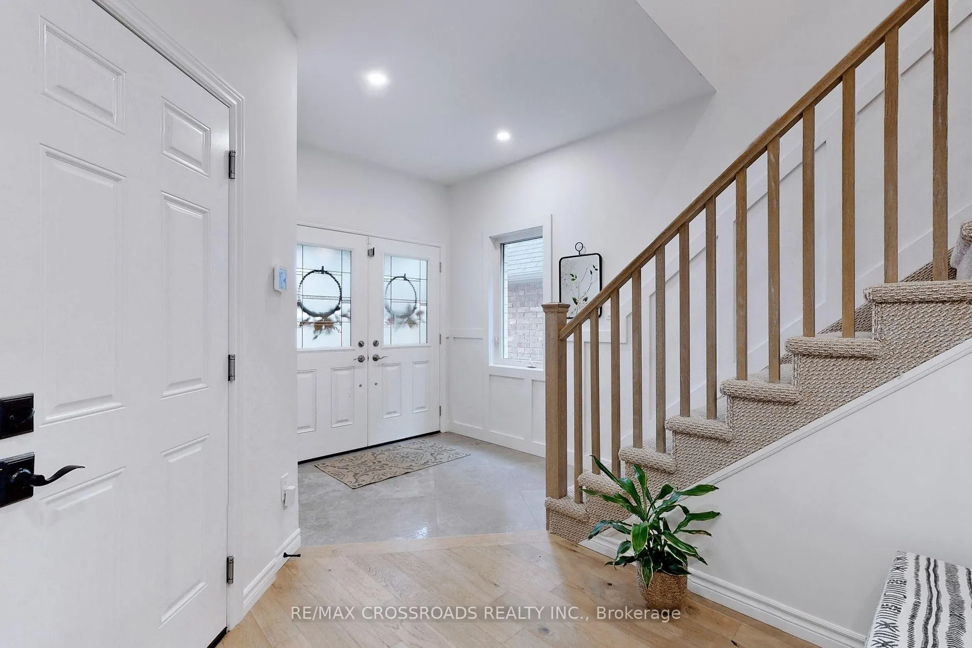 Photo 4 of 741 Sawmill Road, Peterborough, Northcrest Ward 5 — HOMEH