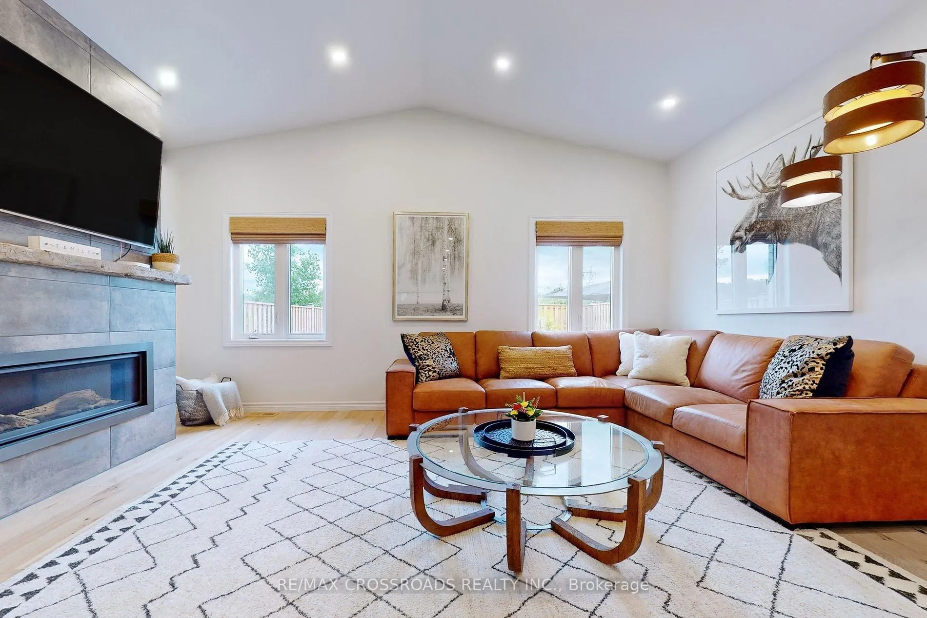 Photo 9 of 741 Sawmill Road, Peterborough, Northcrest Ward 5 — HOMEH