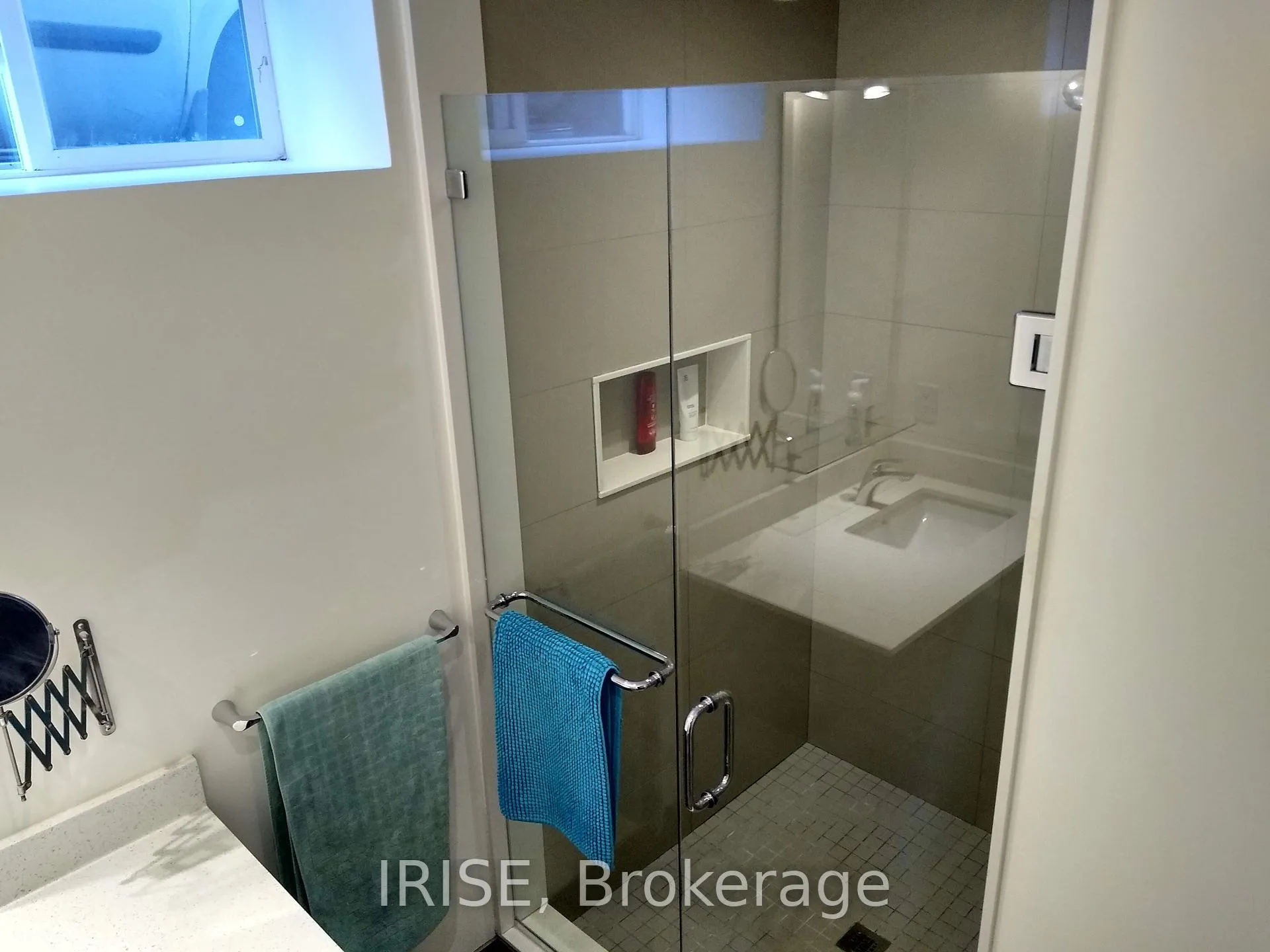 Photo 6 of Unit Lower, 11 Donmore Avenue, Toronto, Danforth Village-East York — HOMEH