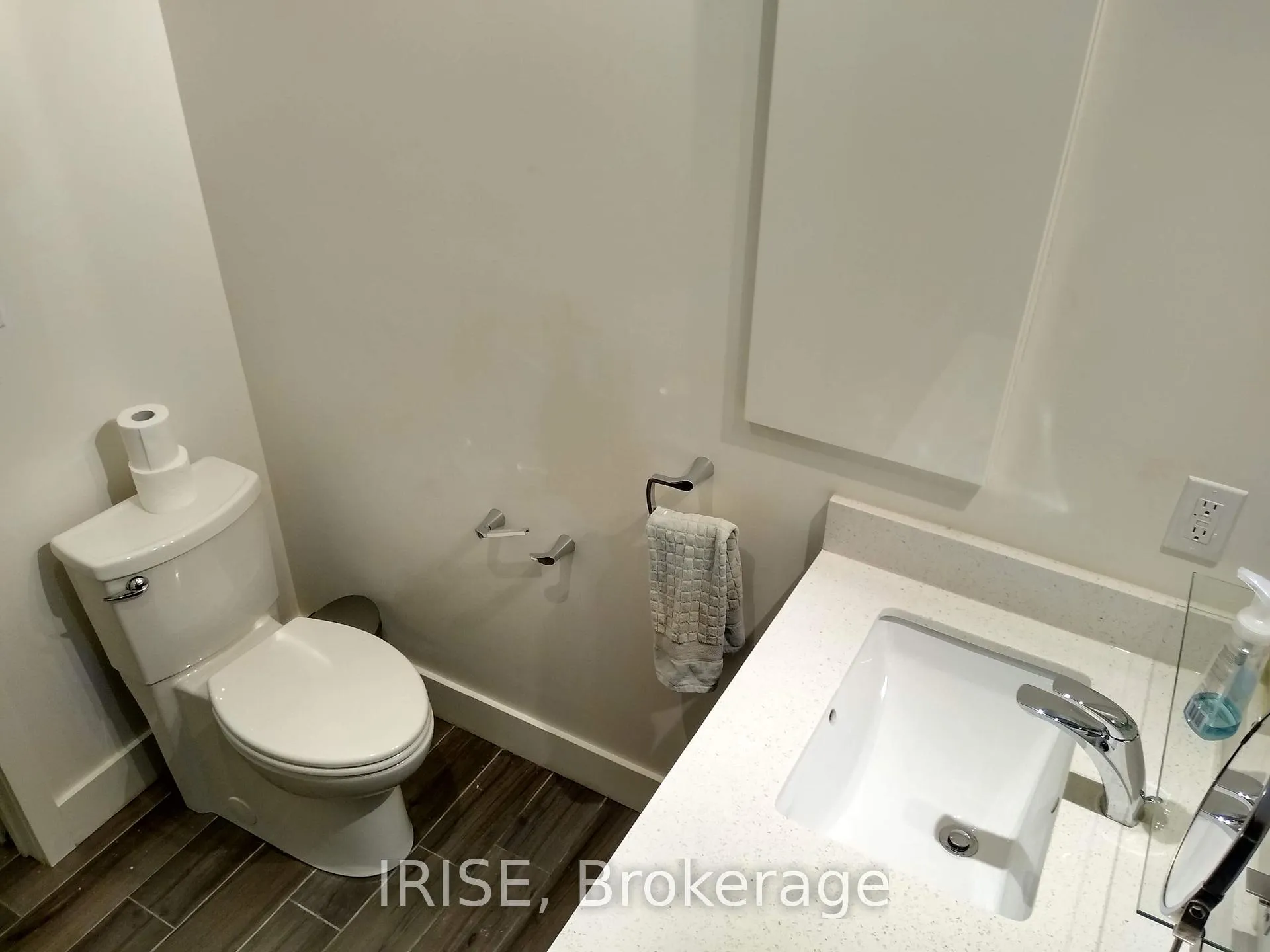 Photo 8 of Unit Lower, 11 Donmore Avenue, Toronto, Danforth Village-East York — HOMEH