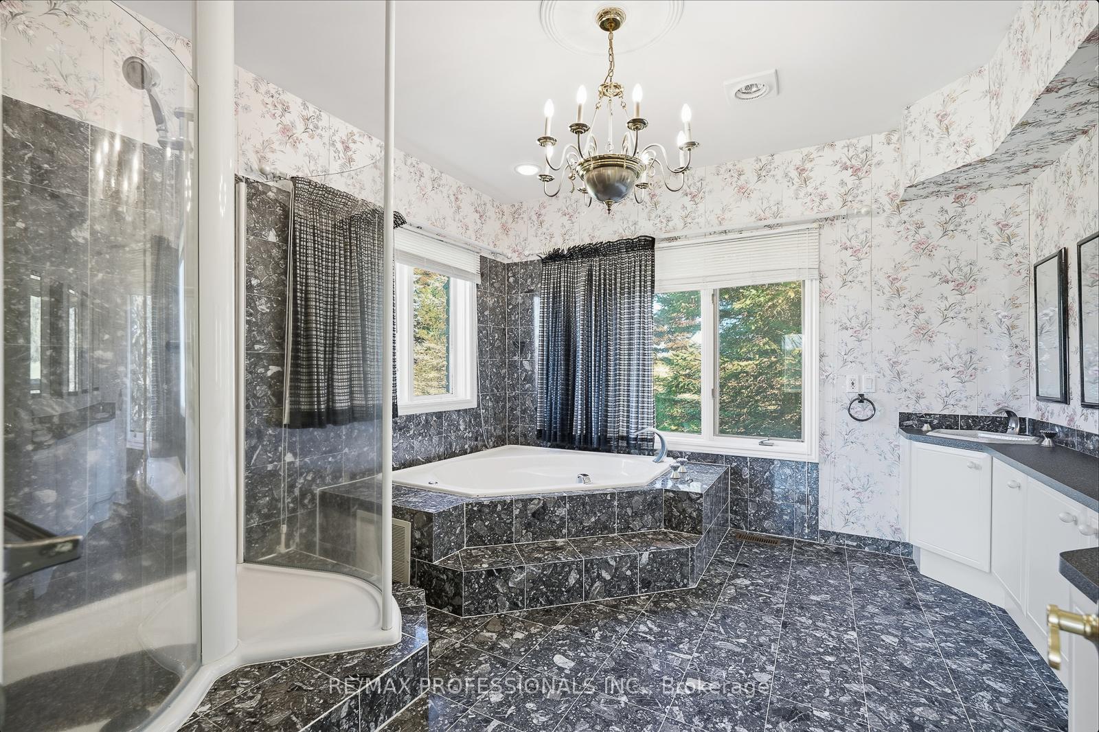 Photo 22 of 10050 Warden Avenue, Markham, Victoria Manor-Jennings Gate — HOMEH
