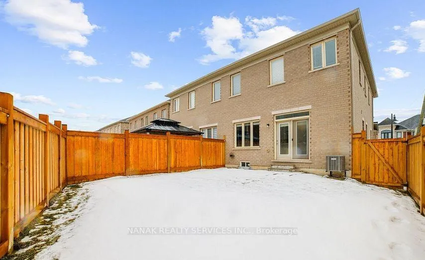 Photo 25 of 77 Great Falls Boulevard, Hamilton, Waterdown — HOMEH