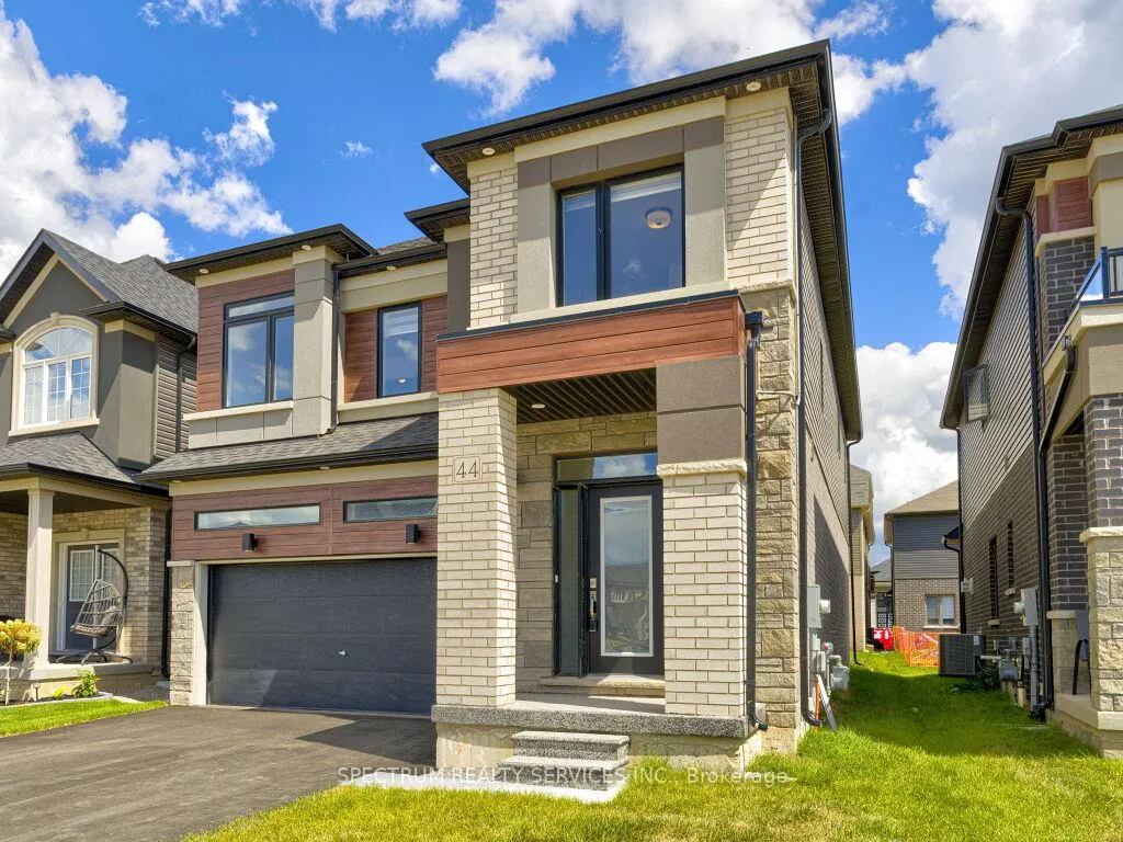 Photo 4 of 44 Dennis Avenue, Brantford — HOMEH