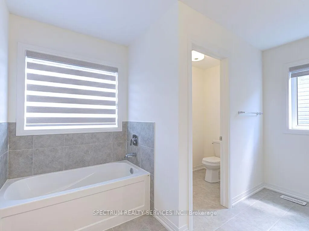 Photo 42 of 44 Dennis Avenue, Brantford — HOMEH