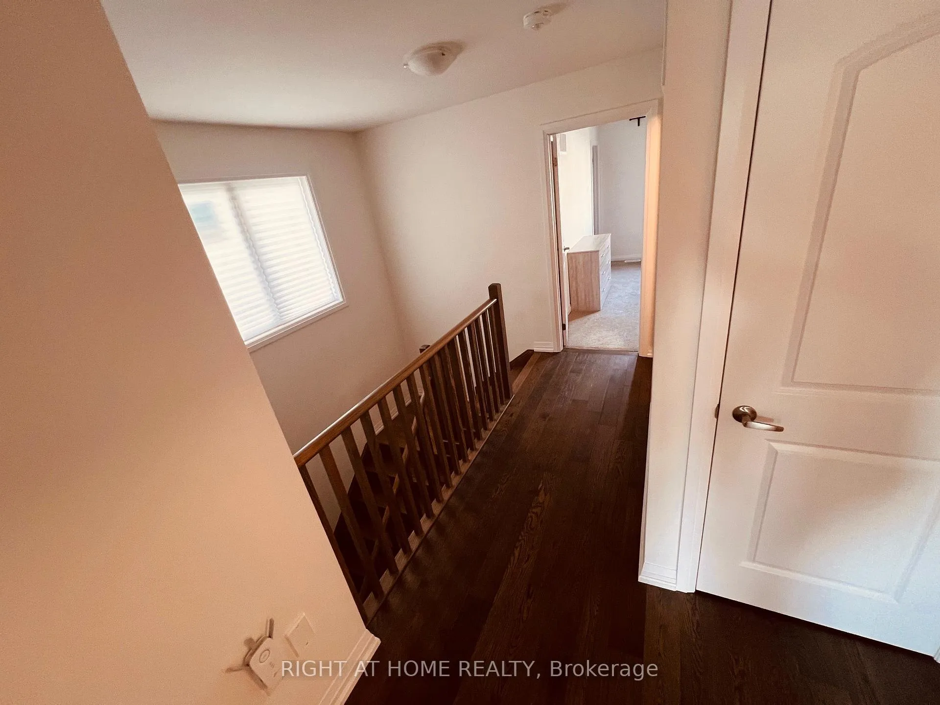 Photo 14 of 12 Lonsdale Road, Haldimand — HOMEH
