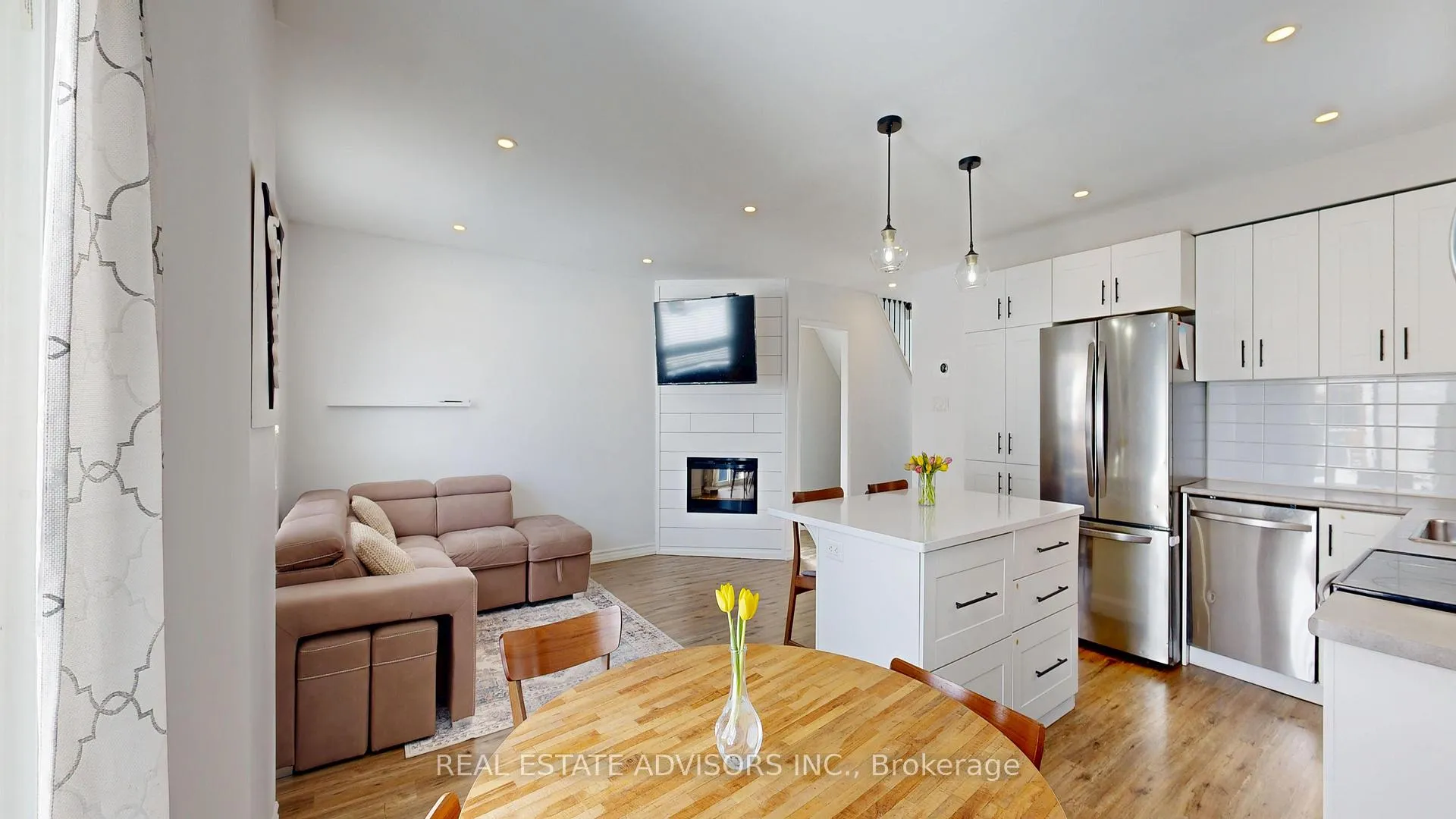 Photo 9 of 11 Hammell Boulevard, New Tecumseth, Tottenham — HOMEH