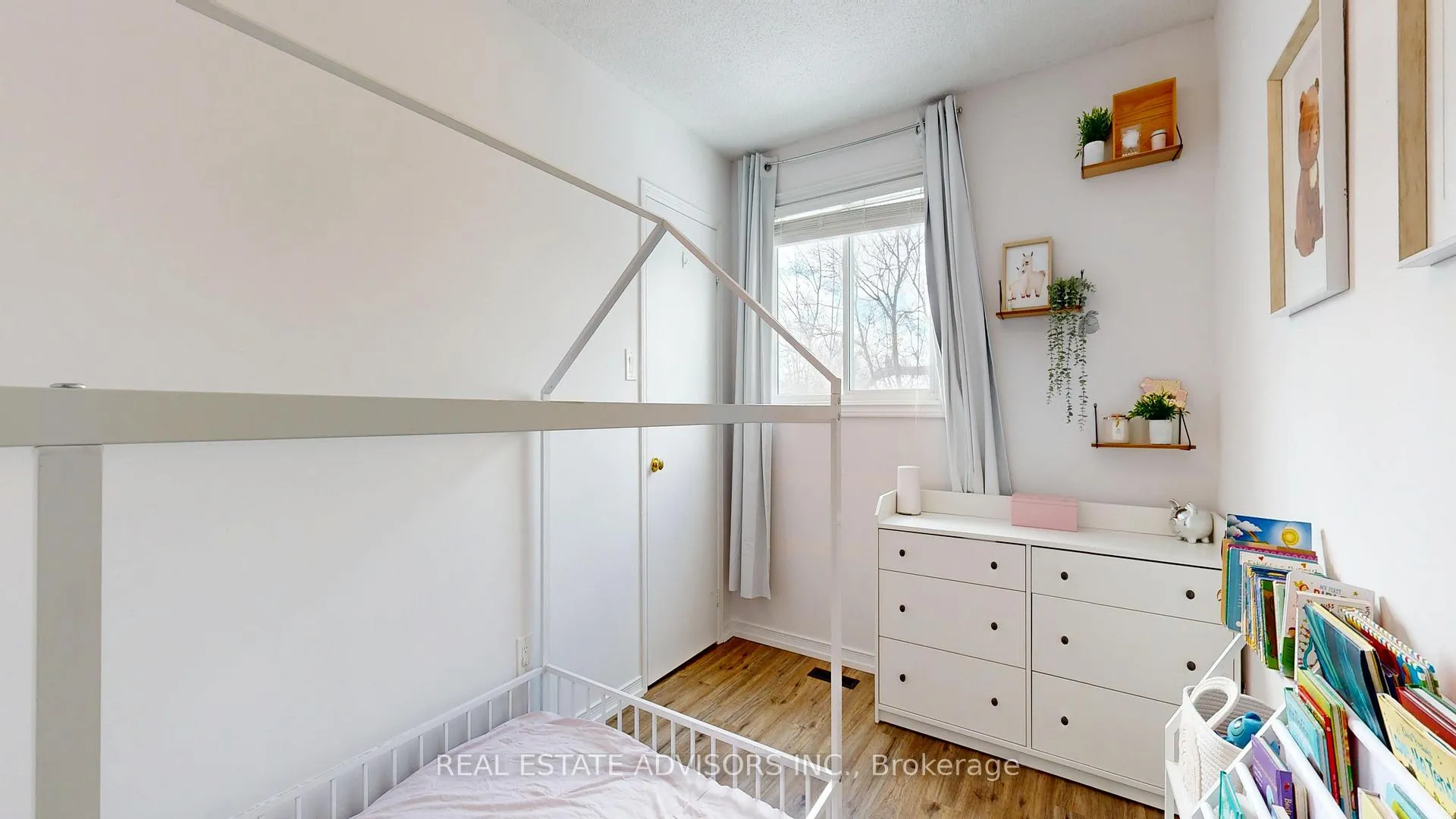 Photo 15 of 11 Hammell Boulevard, New Tecumseth, Tottenham — HOMEH