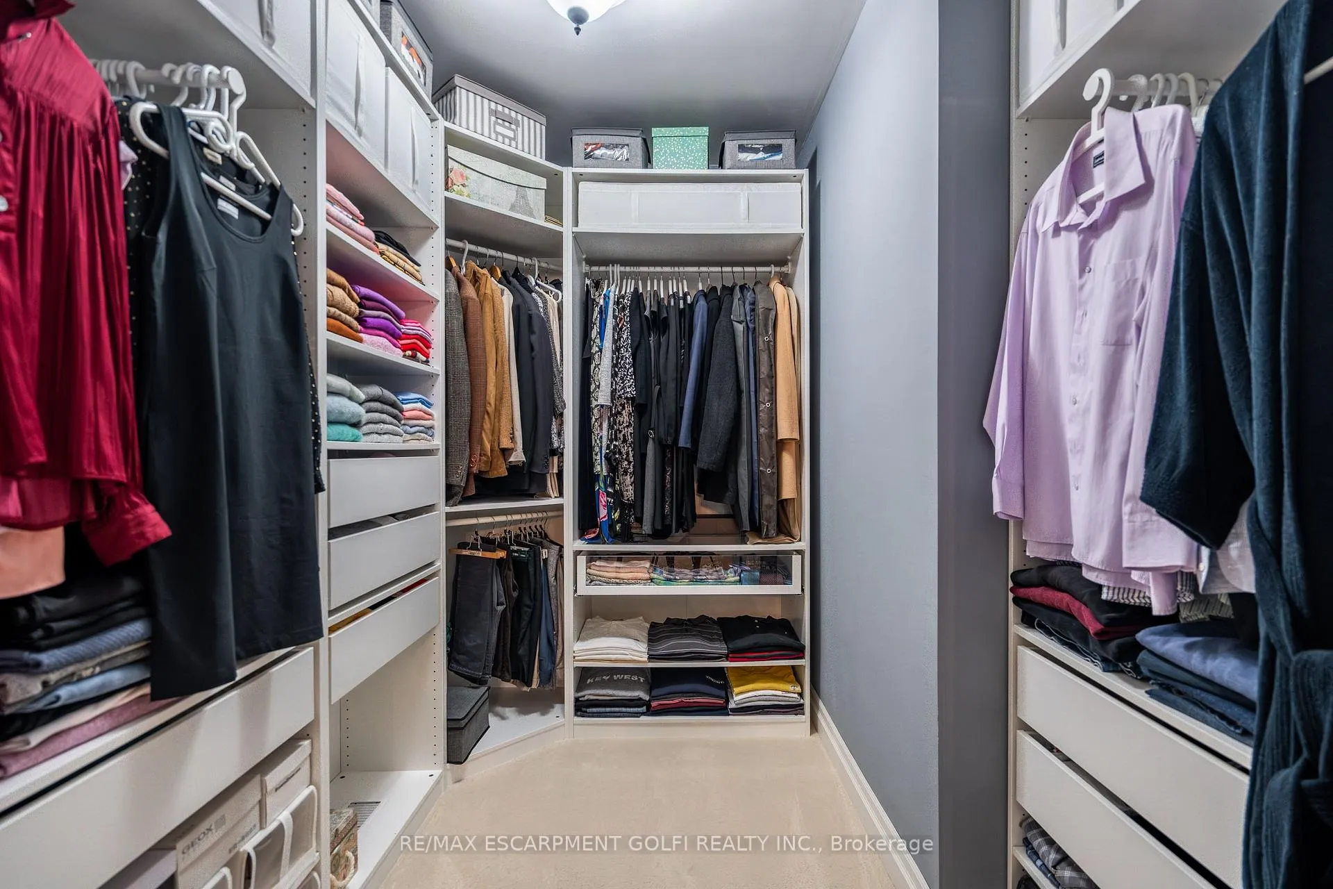 Photo 20 of 98 Hadley Drive, Hamilton, Ancaster — HOMEH