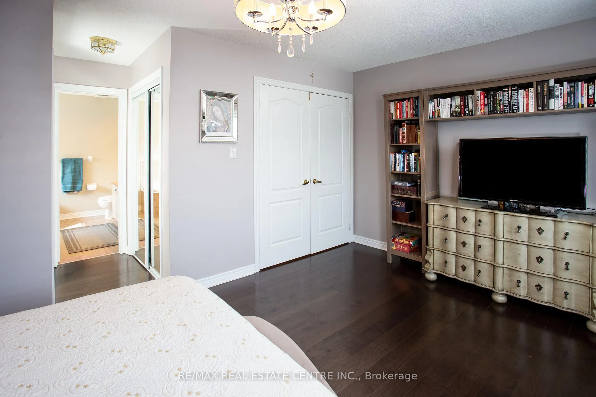 Photo 19 of 50 Cross Country Boulevard, Caledon, Bolton West — HOMEH