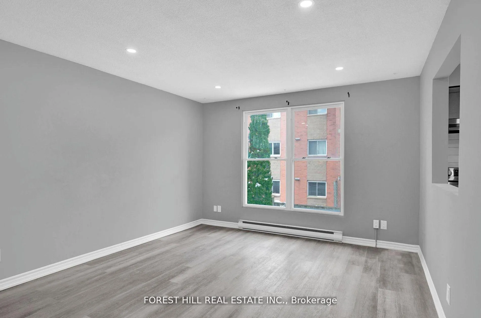 Photo 6 of Unit 6, 494 Elgin Street W, Cobourg — HOMEH