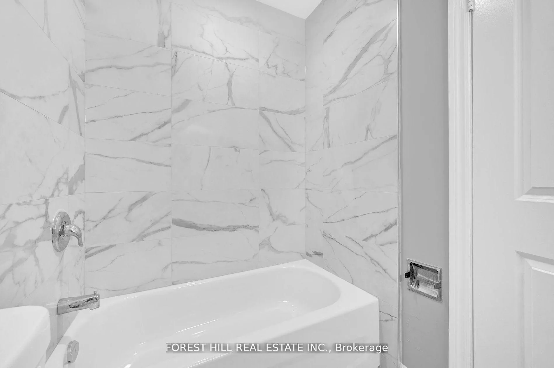 Photo 10 of Unit 6, 494 Elgin Street W, Cobourg — HOMEH