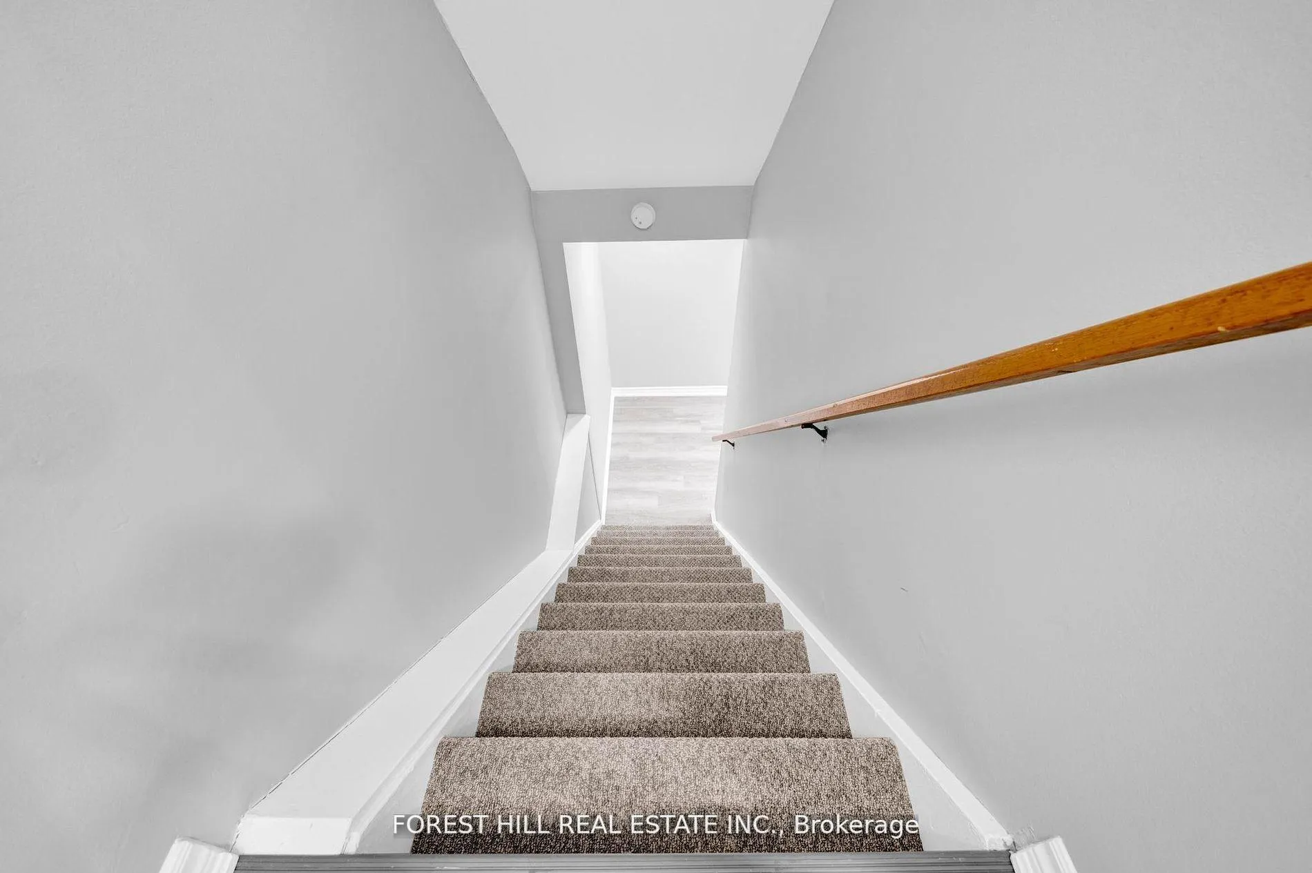 Photo 18 of Unit 6, 494 Elgin Street W, Cobourg — HOMEH