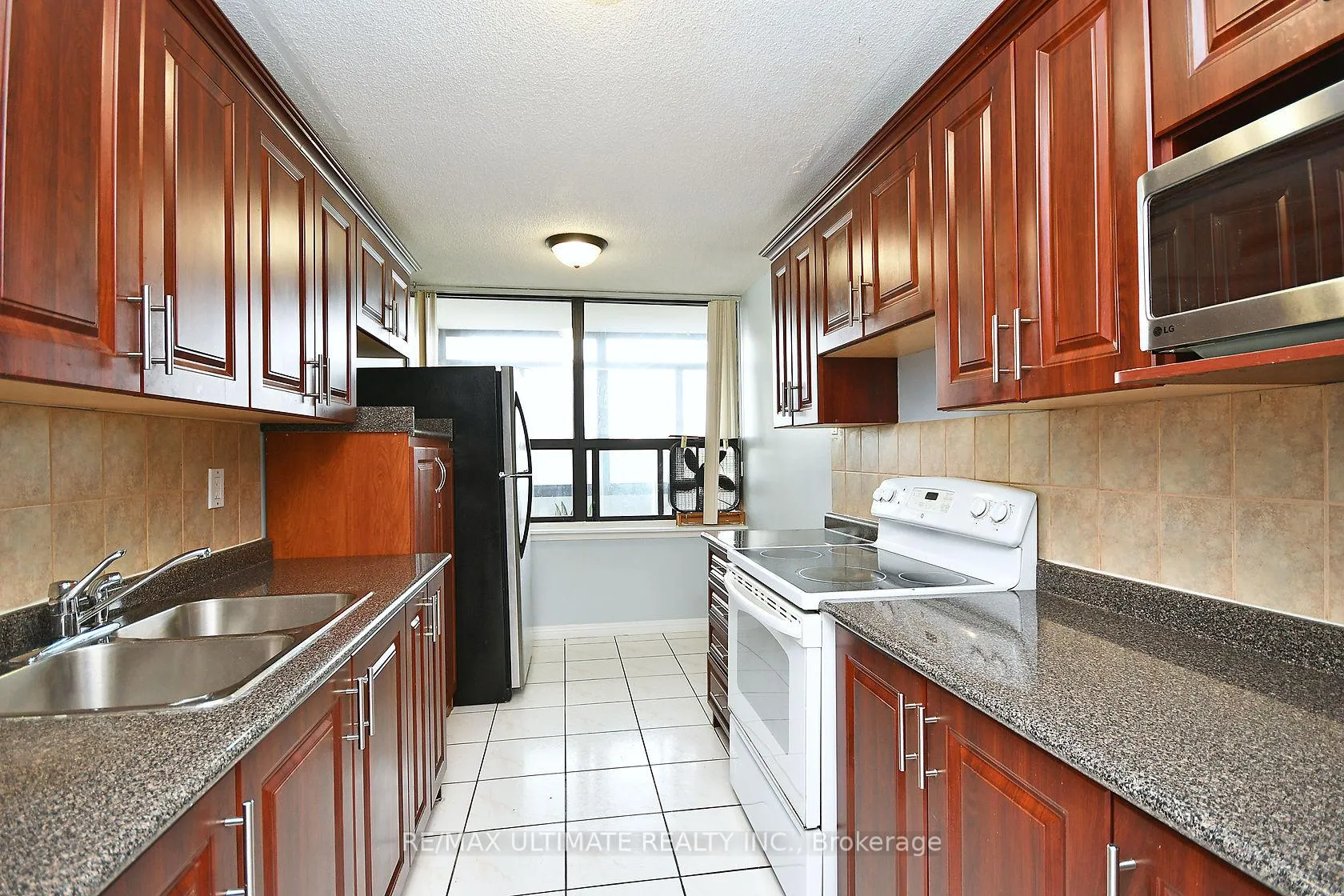 Photo 31 of Unit 604, 18 Knightsbridge Road, Brampton, Queen Street Corridor — HOMEH