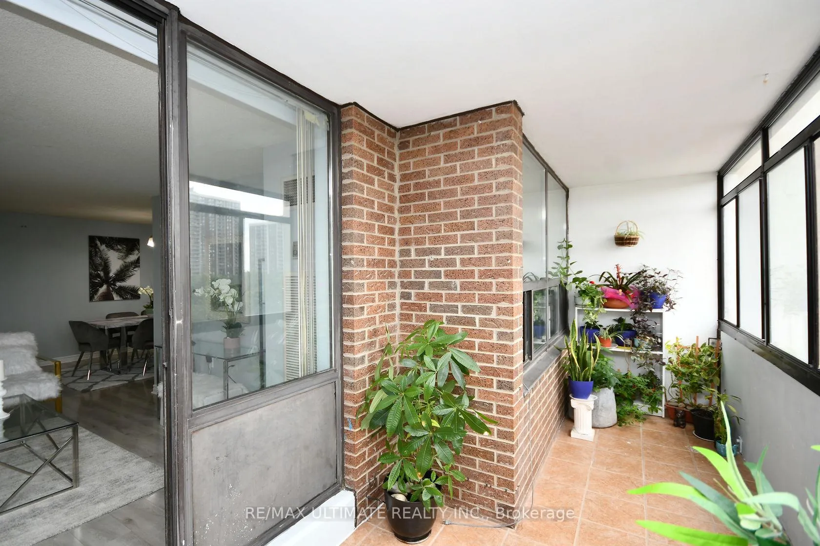 Photo 45 of Unit 604, 18 Knightsbridge Road, Brampton, Queen Street Corridor — HOMEH