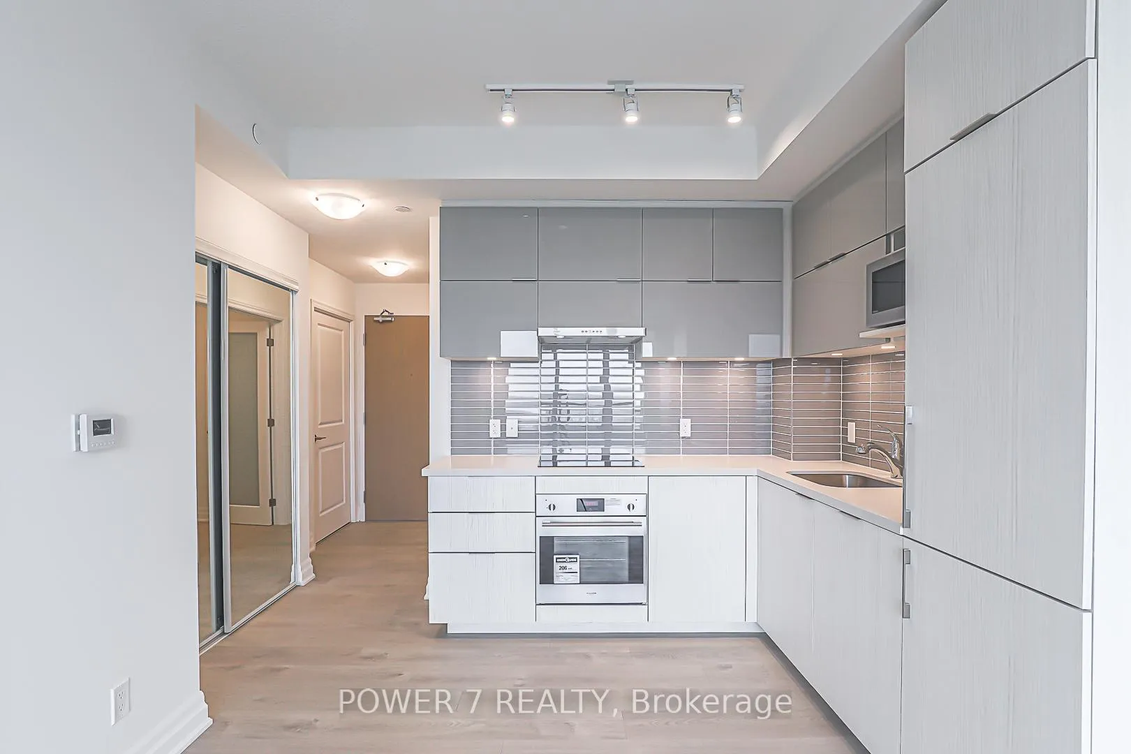 Photo 12 of Unit 1117, 8 Rouge Valley Drive, Markham, Unionville — HOMEH