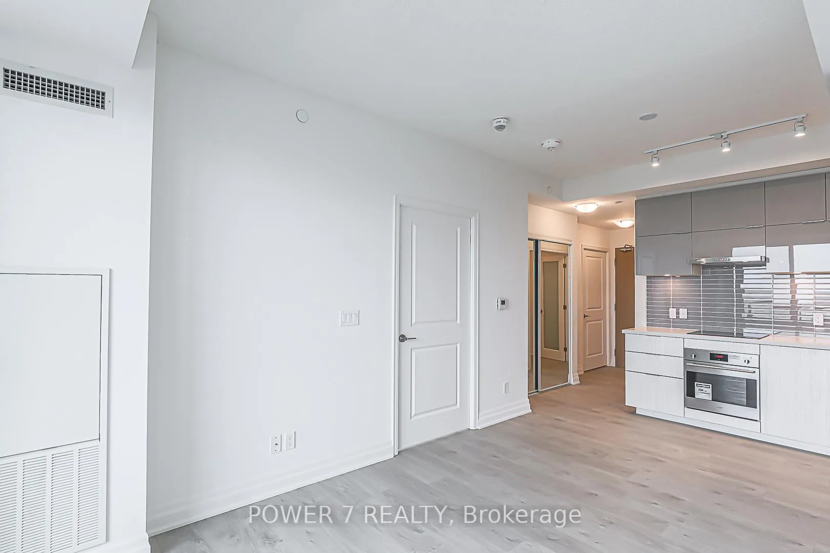 Photo 17 of Unit 1117, 8 Rouge Valley Drive, Markham, Unionville — HOMEH