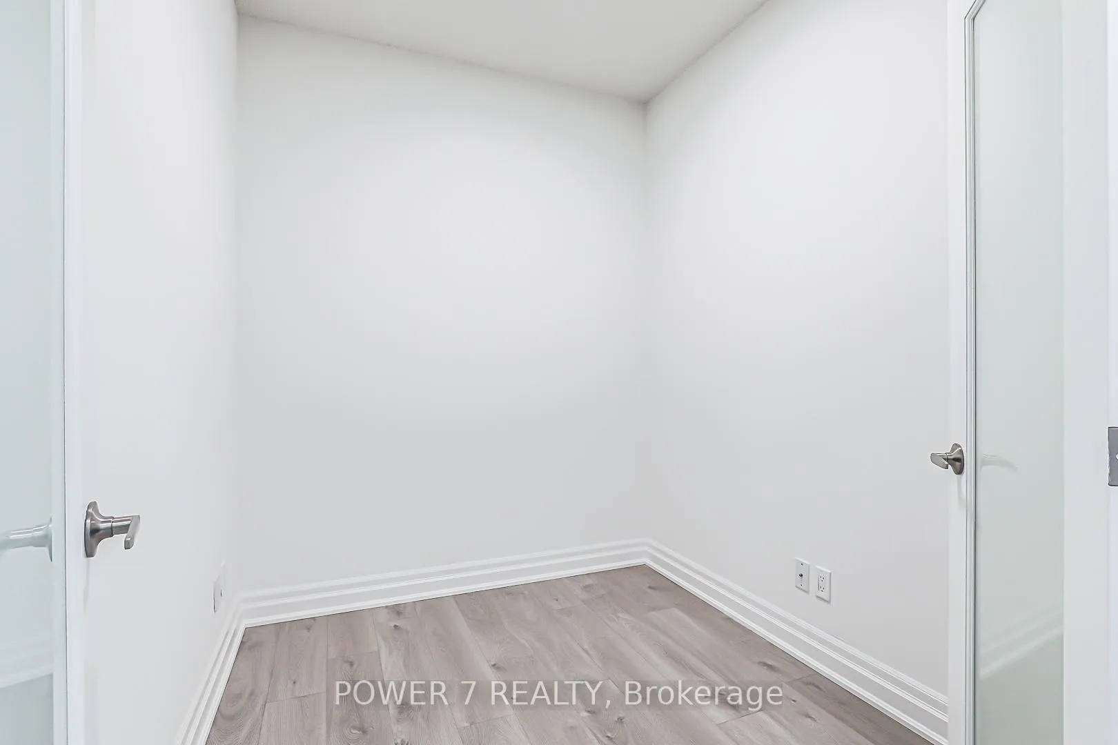 Photo 24 of Unit 1117, 8 Rouge Valley Drive, Markham, Unionville — HOMEH