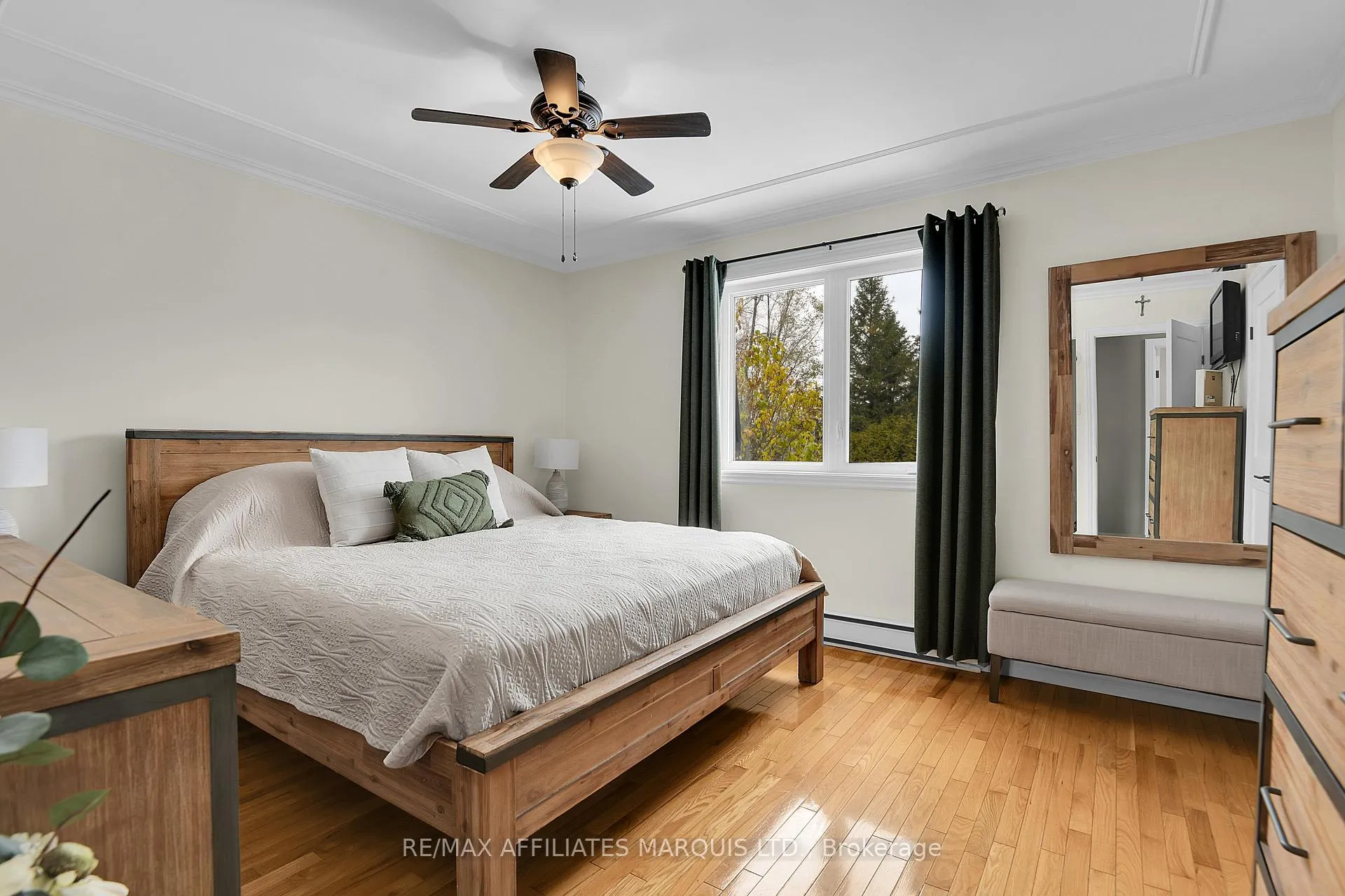 Photo 16 of 20391 Park Crescent, South Glengarry, South Glengarry (Charlottenburgh) Twp — HOMEH