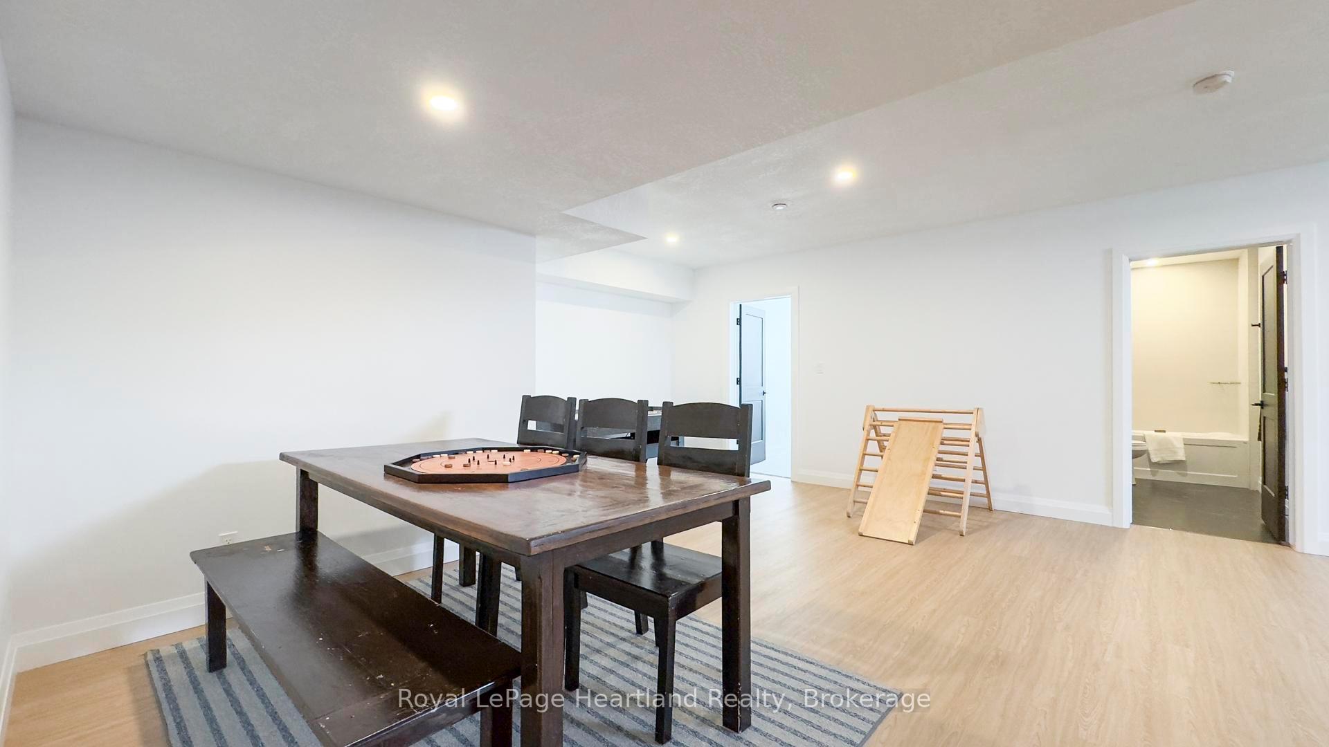 Photo 36 of 84339 Kent Line, Huron East, Grey — HOMEH
