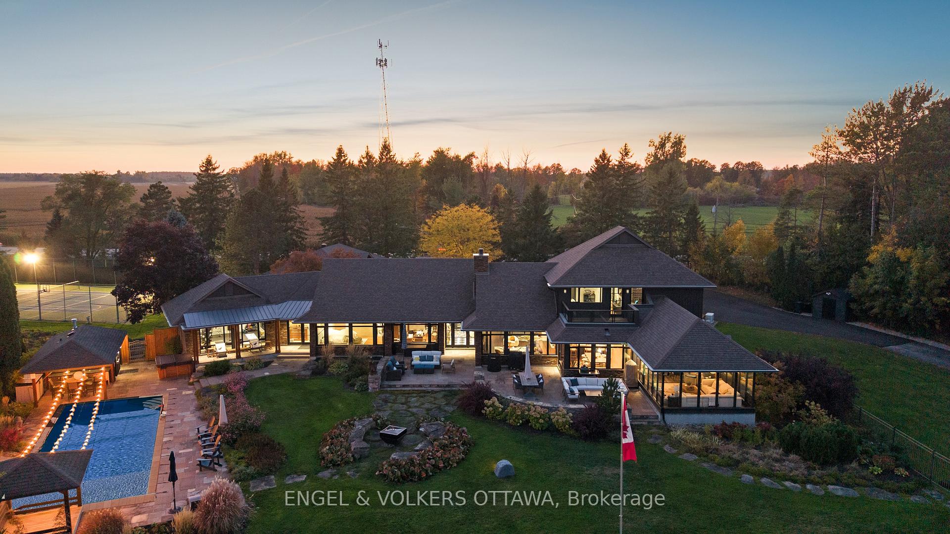 Photo 2 of 6351 Rideau Valley Drive N, Ottawa, Manotick South to Roger Stevens — HOMEH