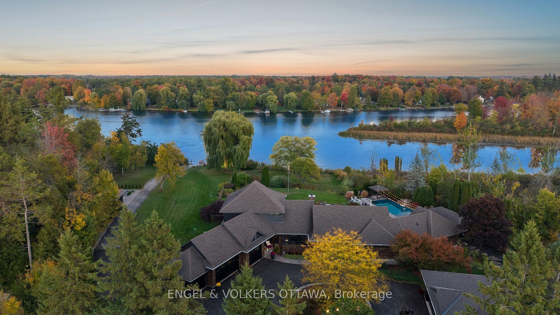 Photo 4 of 6351 Rideau Valley Drive N, Ottawa, Manotick South to Roger Stevens — HOMEH