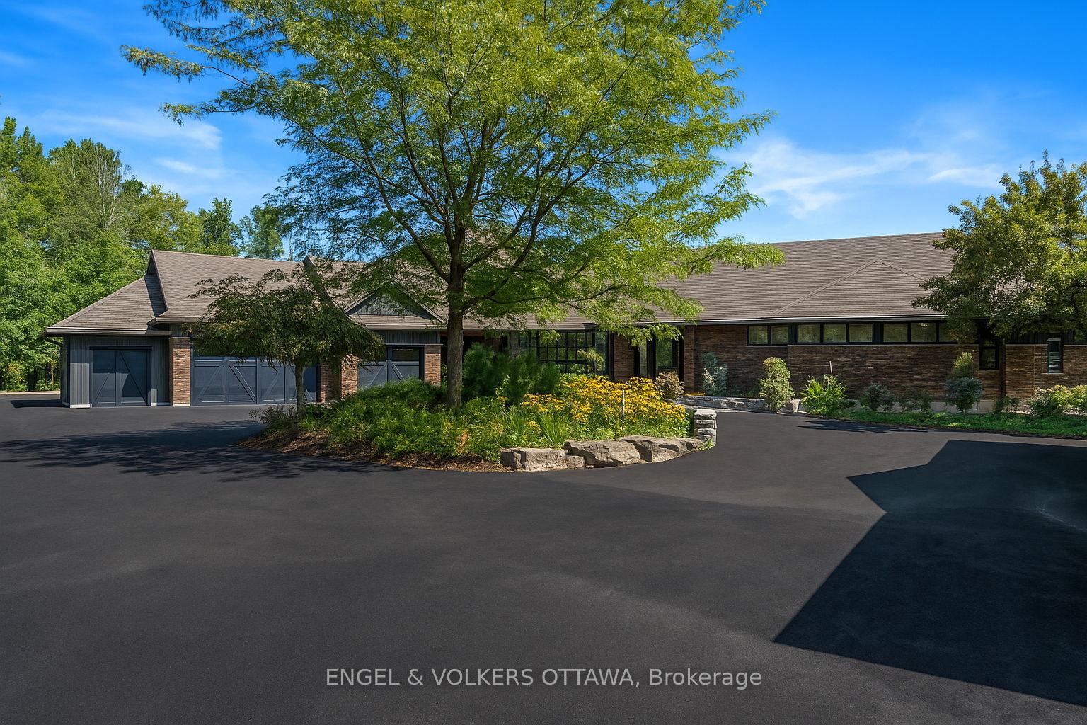 Photo 10 of 6351 Rideau Valley Drive N, Ottawa, Manotick South to Roger Stevens — HOMEH