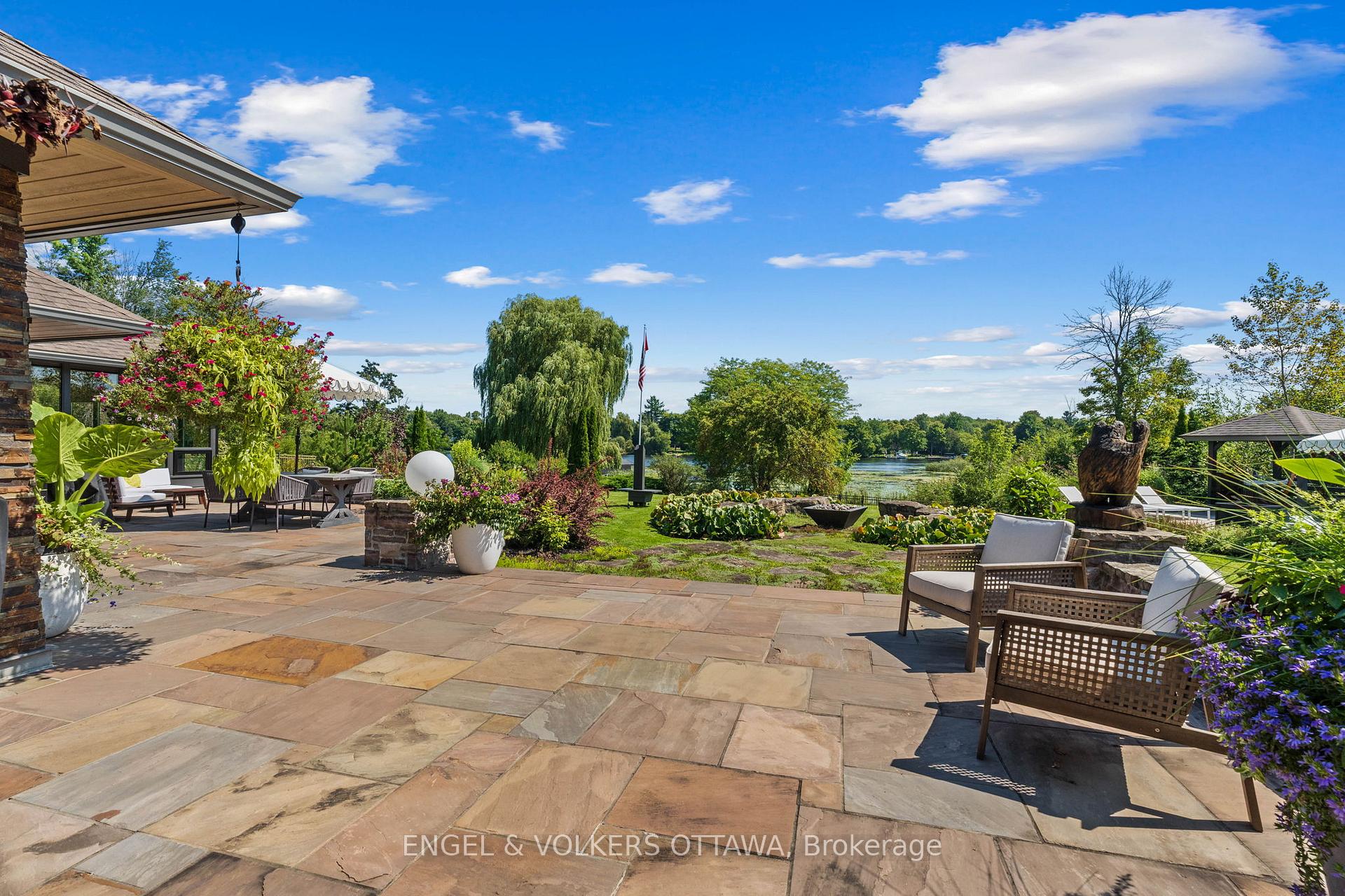 Photo 12 of 6351 Rideau Valley Drive N, Ottawa, Manotick South to Roger Stevens — HOMEH