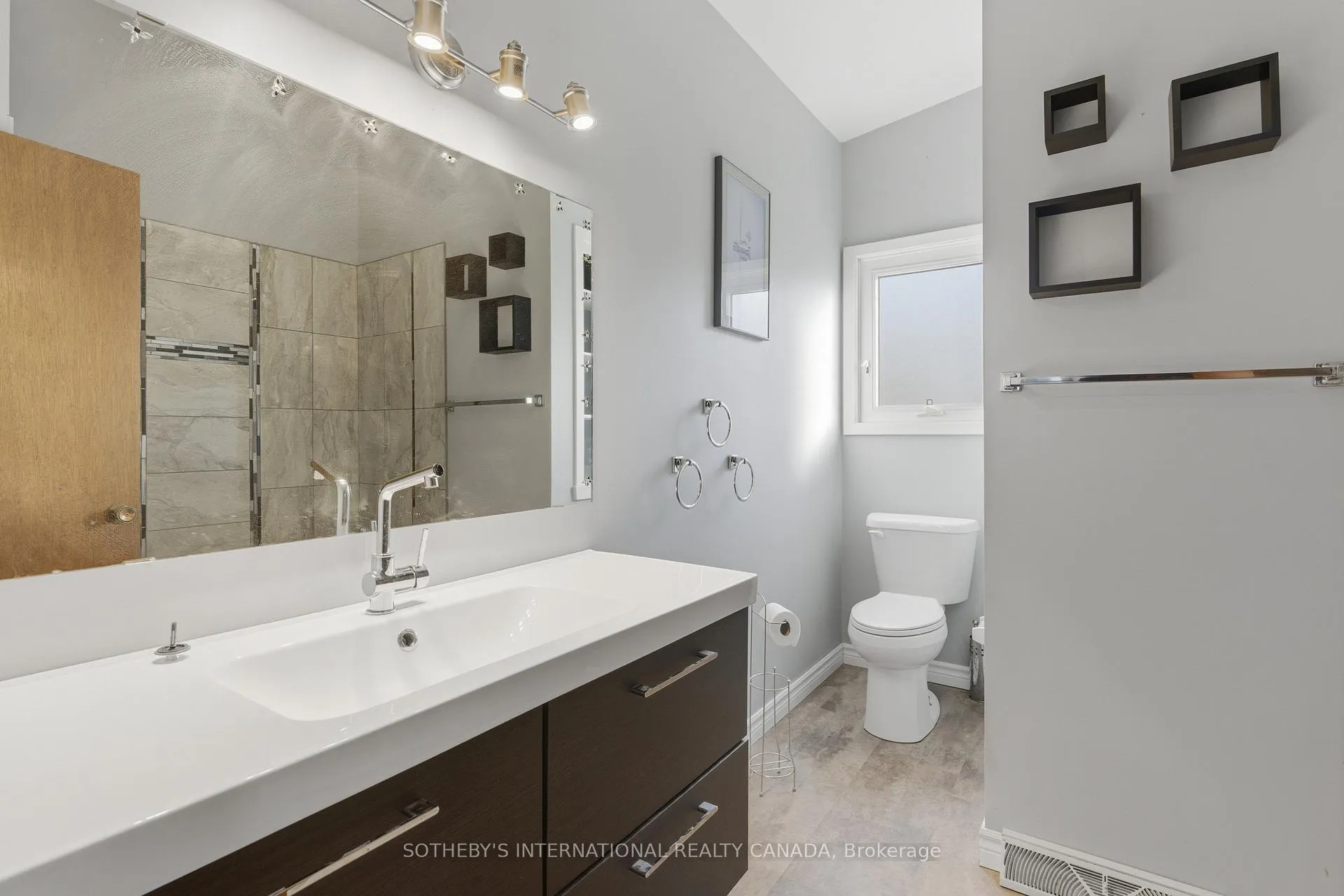 Photo 9 of 4206 Glenayr Avenue, Niagara Falls, Morrison — HOMEH