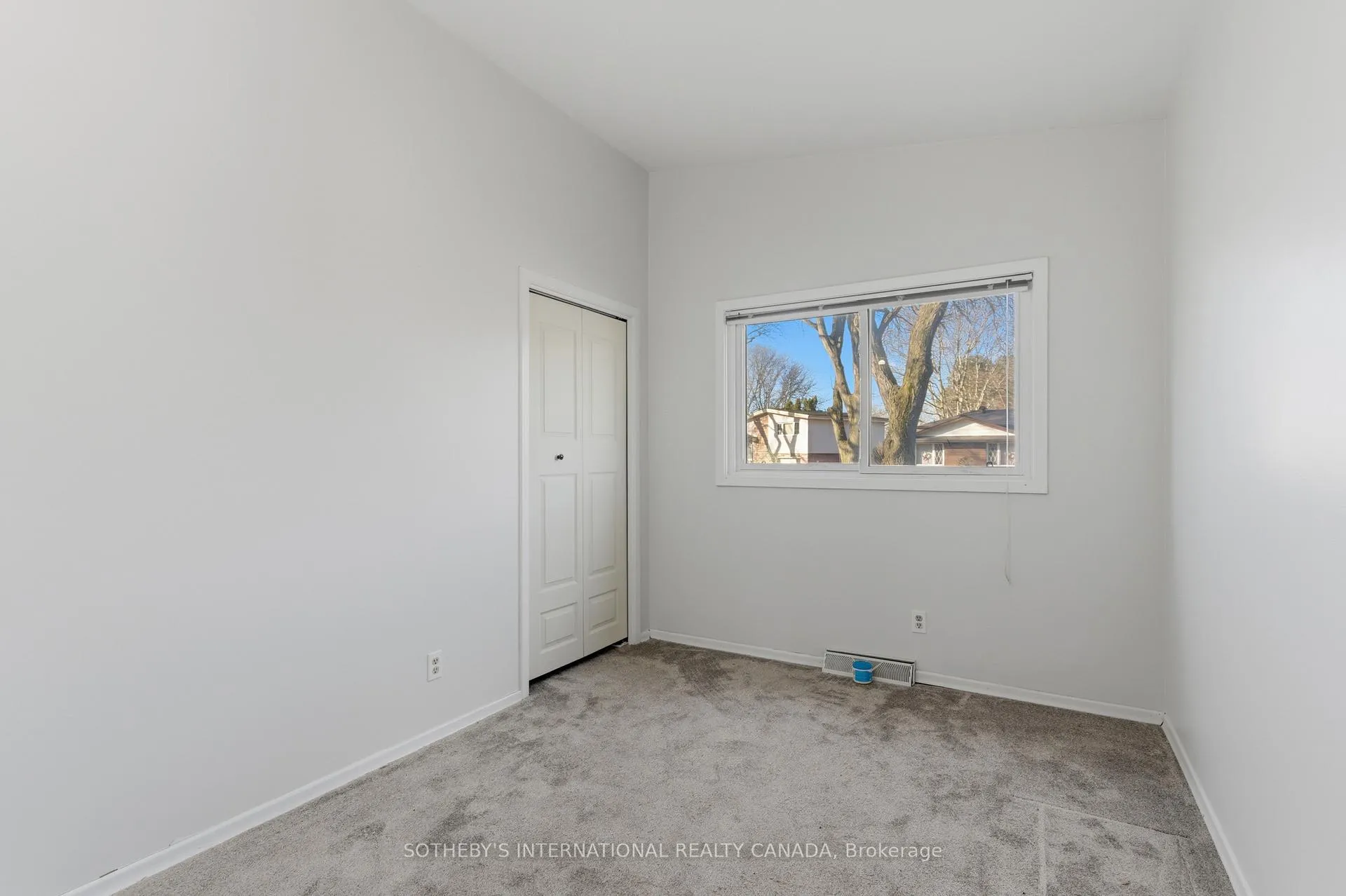 Photo 11 of 4206 Glenayr Avenue, Niagara Falls, Morrison — HOMEH
