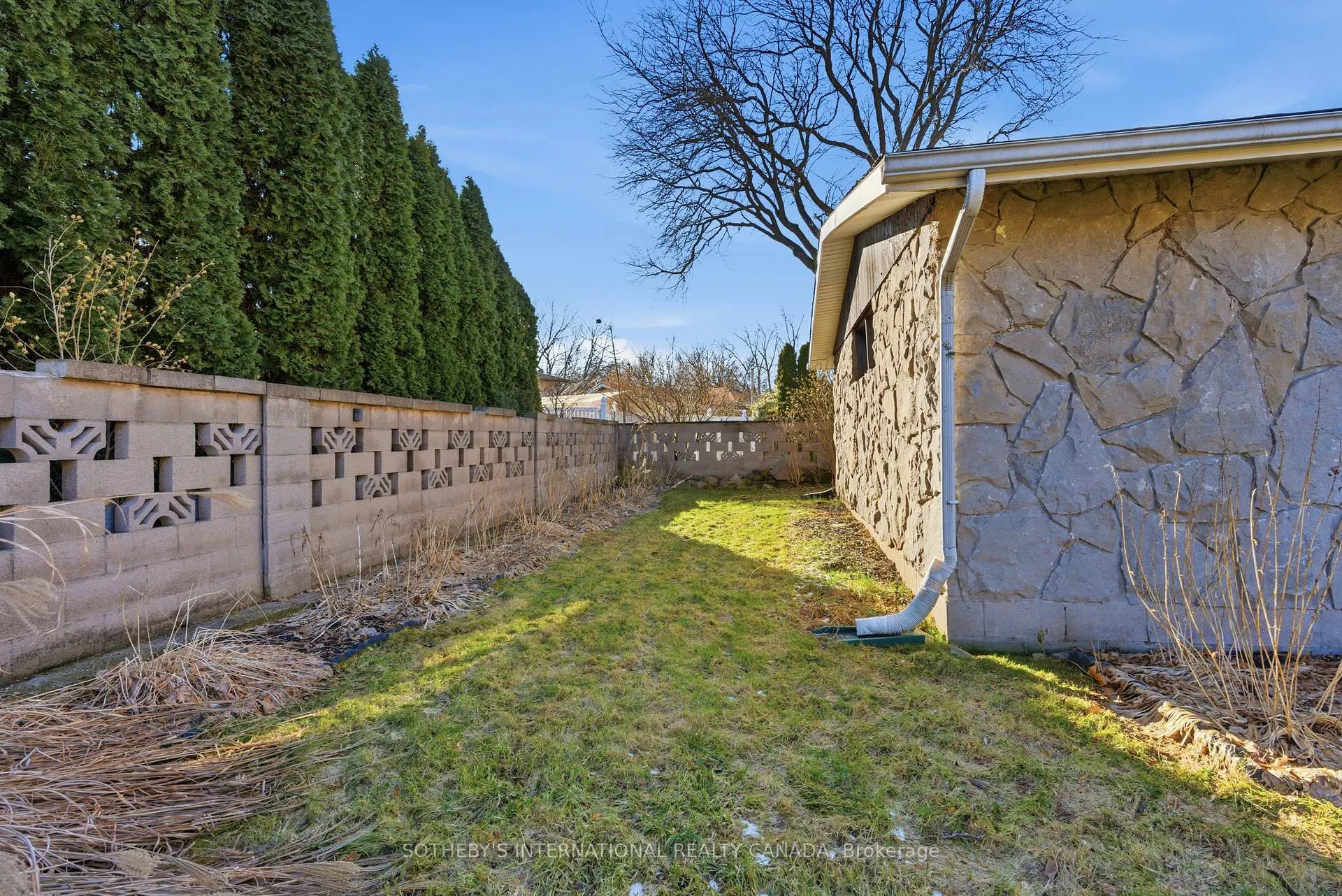 Photo 28 of 4206 Glenayr Avenue, Niagara Falls, Morrison — HOMEH