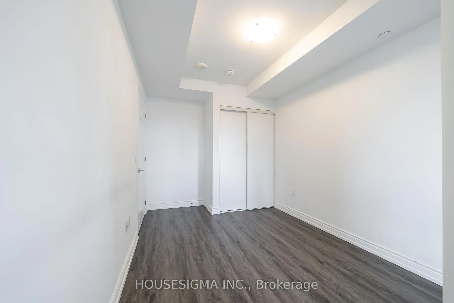 Photo 10 of Unit 207, 1700 Avenue Road, Toronto, Bedford Park-Nortown — HOMEH
