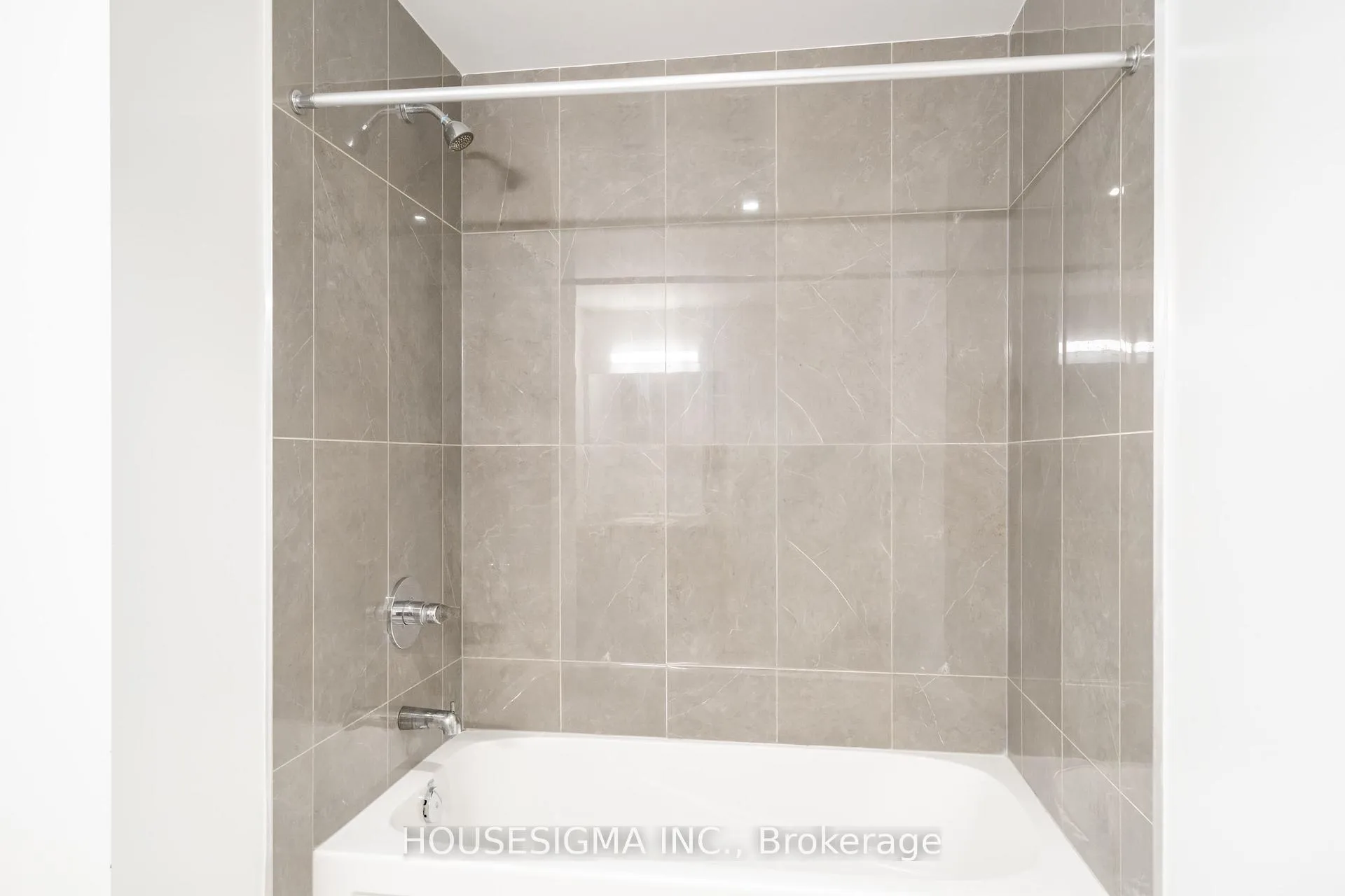 Photo 13 of Unit 207, 1700 Avenue Road, Toronto, Bedford Park-Nortown — HOMEH