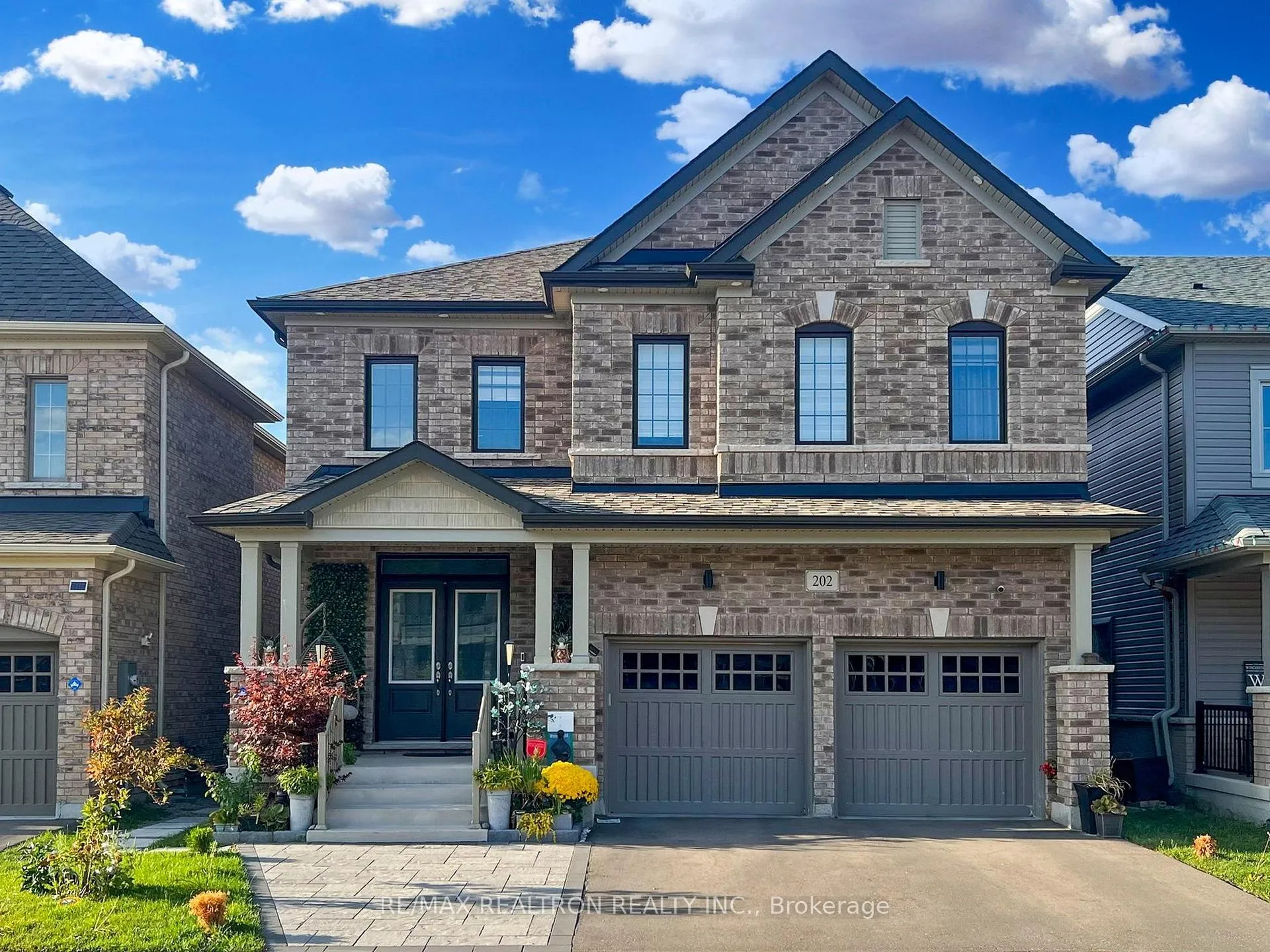 Photo 4 of Unit BSMNT, 202 Danny Wheeler Boulevard, Georgina, Keswick North — HOMEH