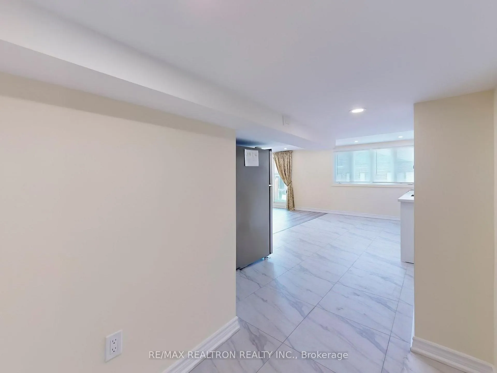 Photo 20 of Unit BSMNT, 202 Danny Wheeler Boulevard, Georgina, Keswick North — HOMEH