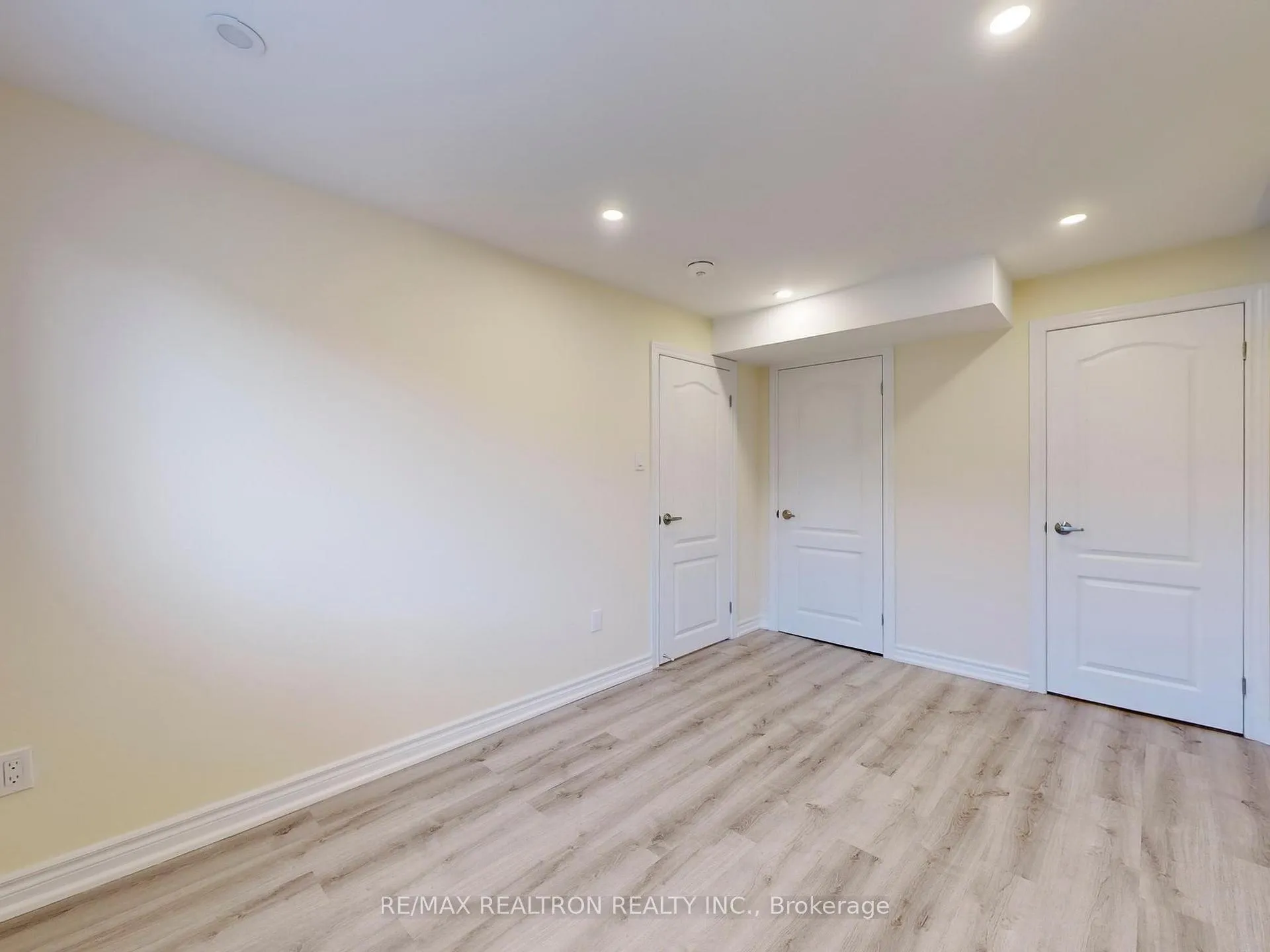 Photo 24 of Unit BSMNT, 202 Danny Wheeler Boulevard, Georgina, Keswick North — HOMEH