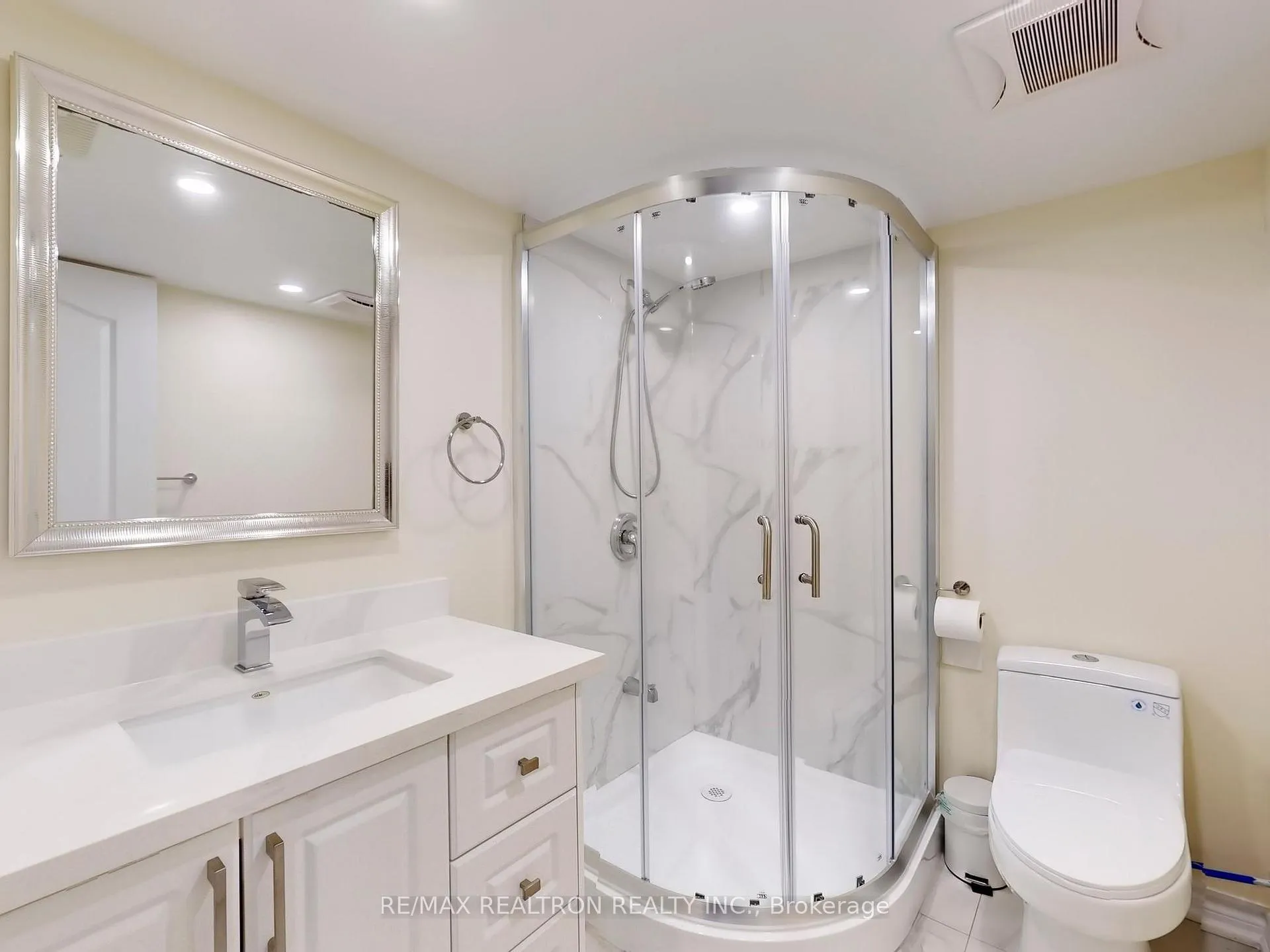 Photo 32 of Unit BSMNT, 202 Danny Wheeler Boulevard, Georgina, Keswick North — HOMEH