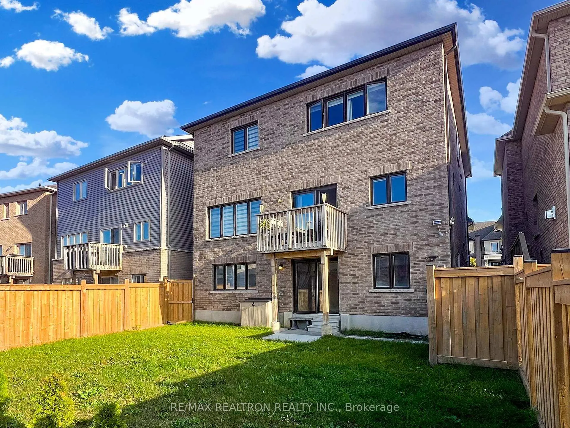 Photo 37 of Unit BSMNT, 202 Danny Wheeler Boulevard, Georgina, Keswick North — HOMEH