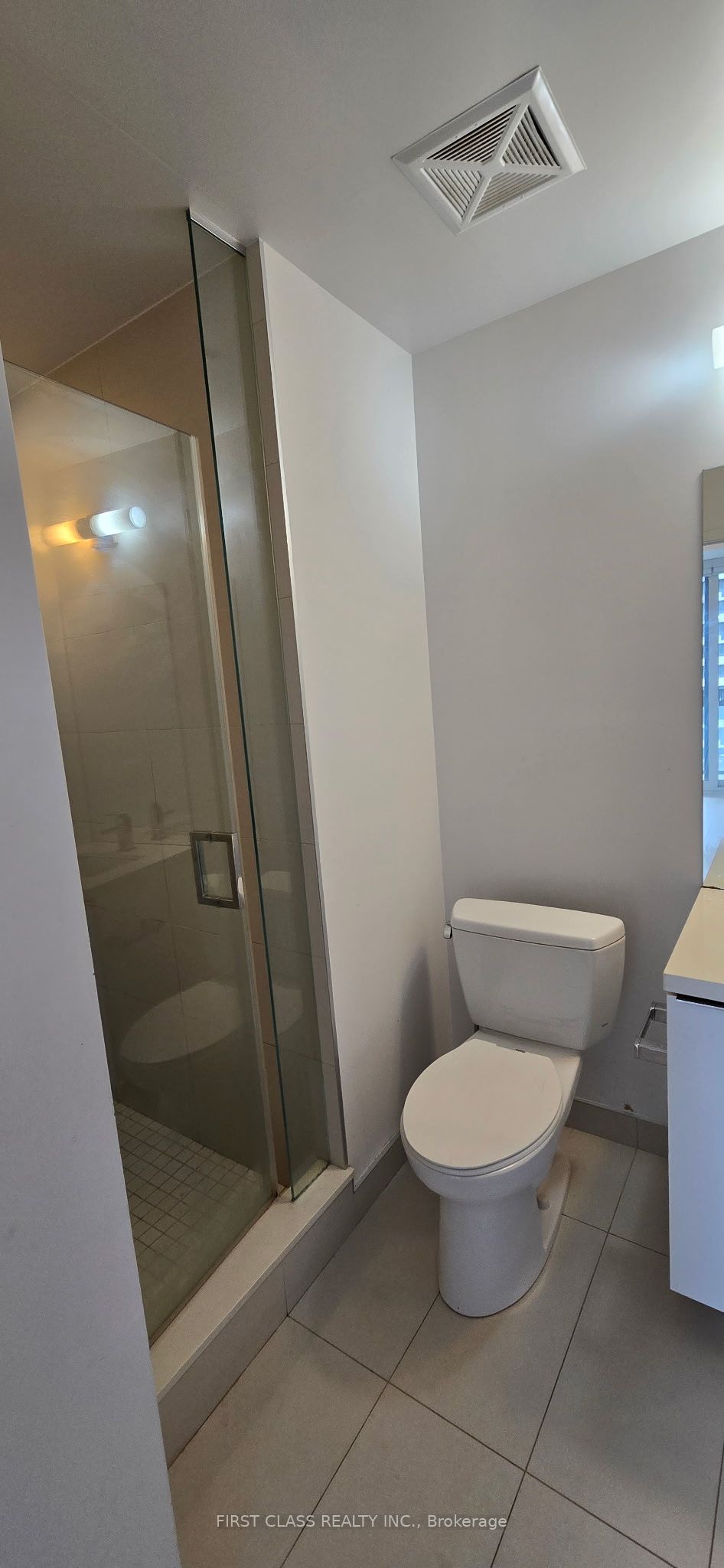 Photo 9 of Unit 1112, 8 Eglinton Avenue E, Toronto, Mount Pleasant West — HOMEH