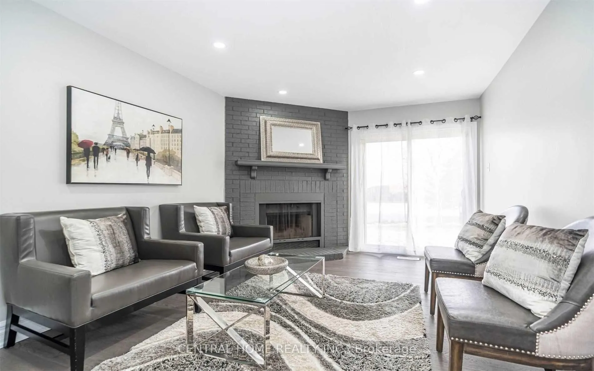 Photo 4 of Unit Main&2nd, 45 Dellano Street, Markham, Middlefield — HOMEH